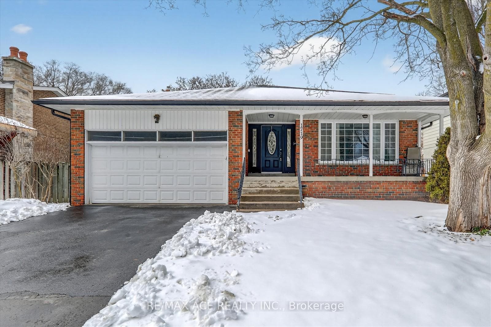 1719 Valentine Gardens