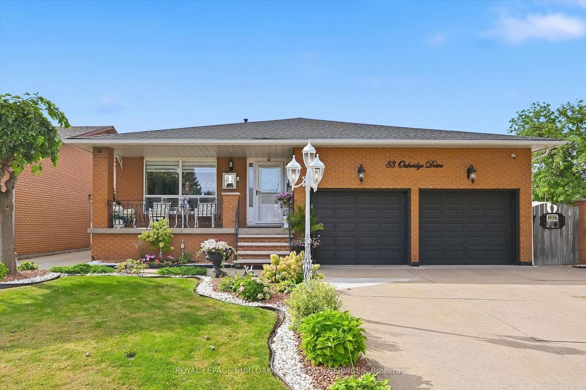 83 Oakridge Drive