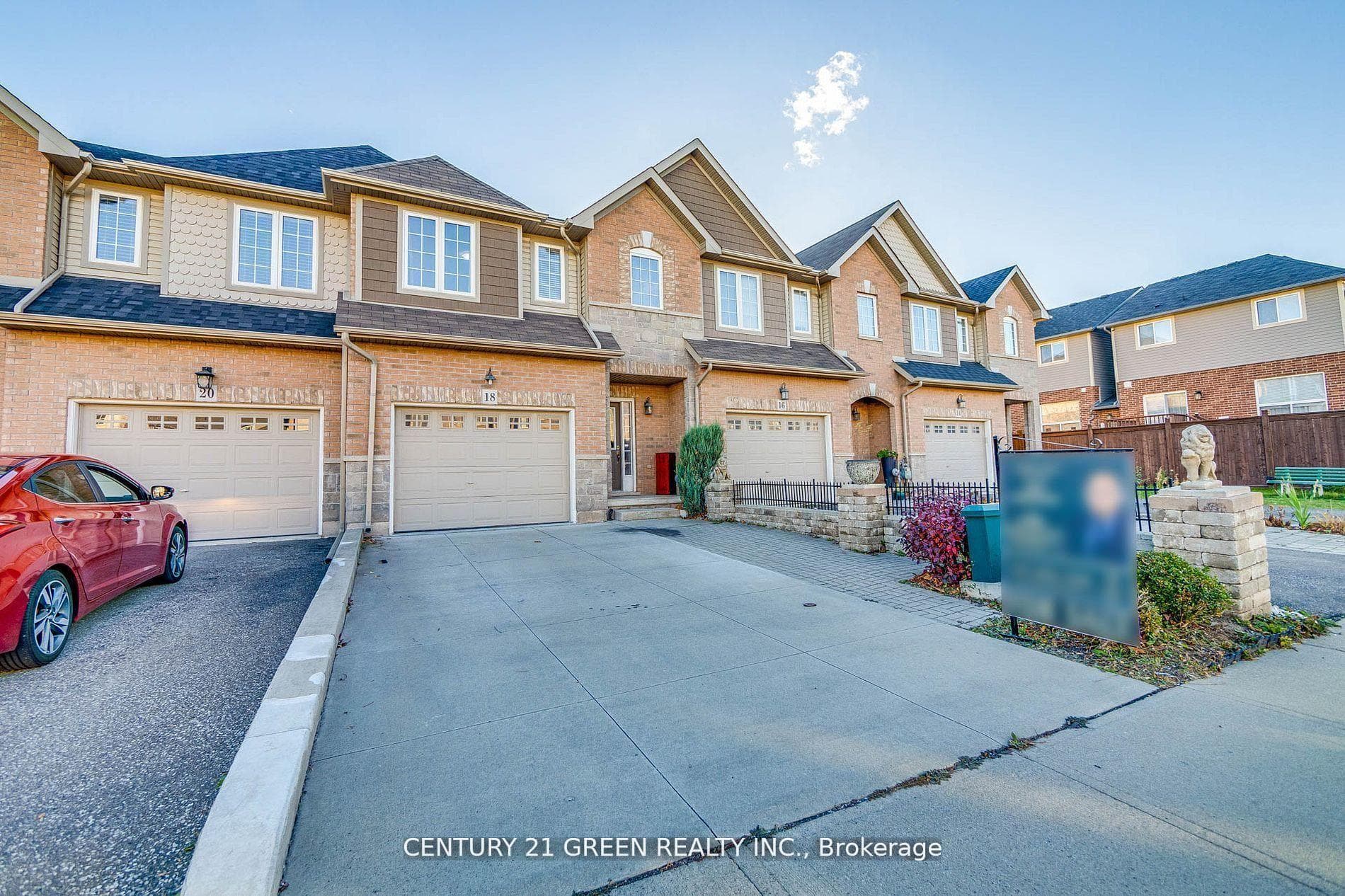 18 Palacebeach Trail