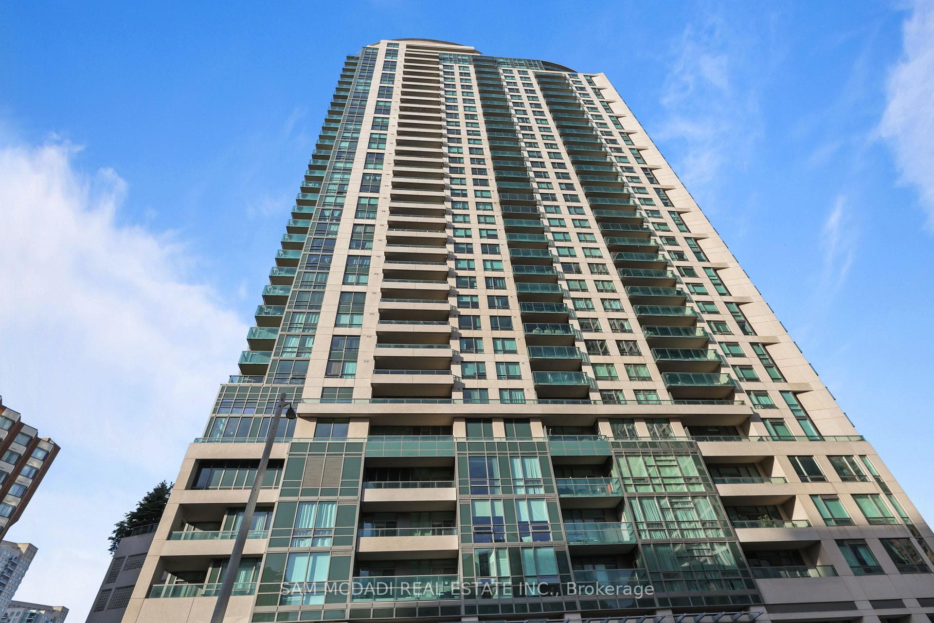 208 Enfield Place Unit 1103