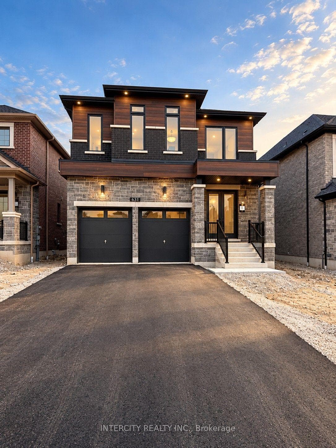 68 Caddie Crescent