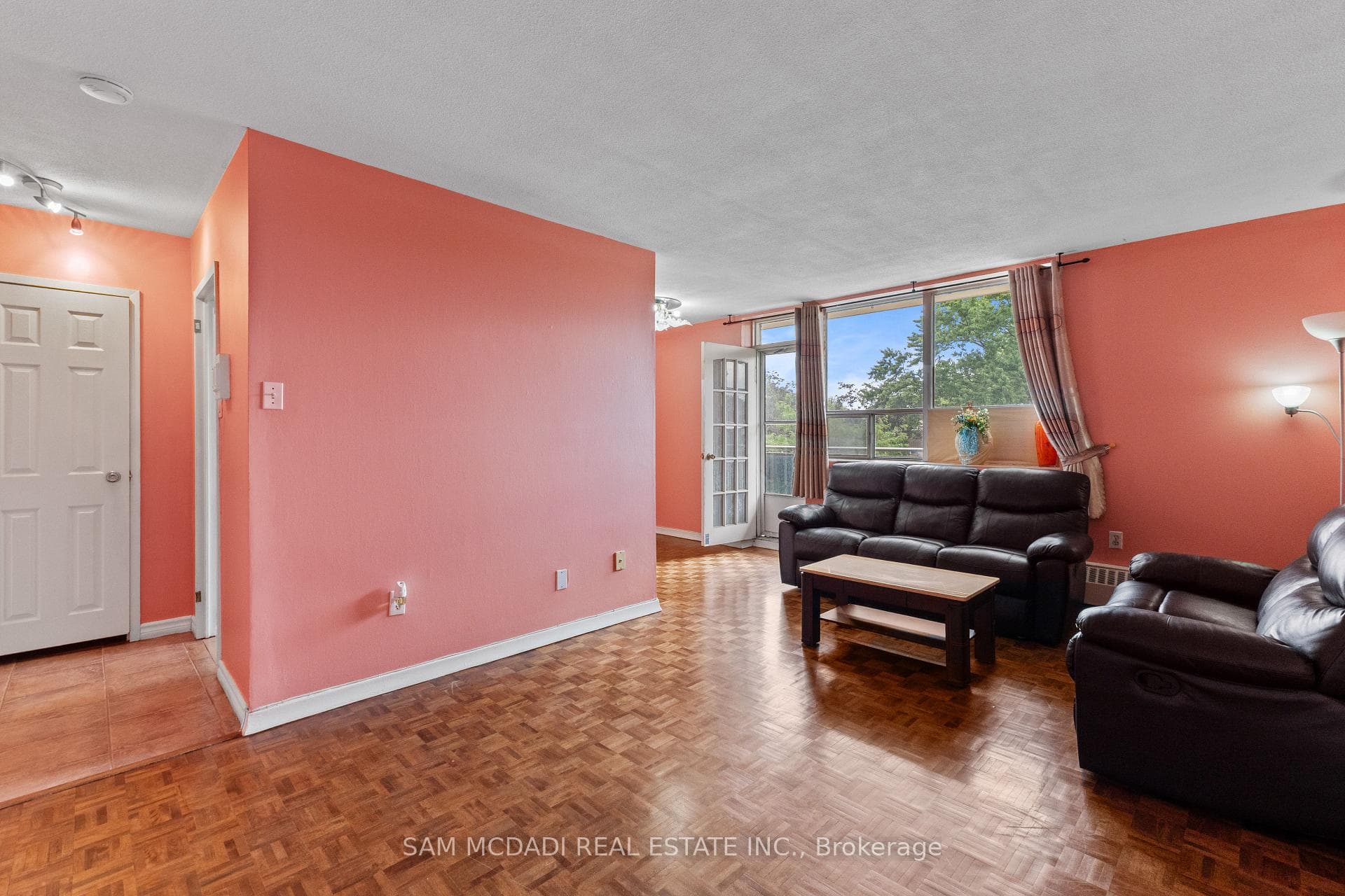 3145 Queen Frederica Drive Unit 208