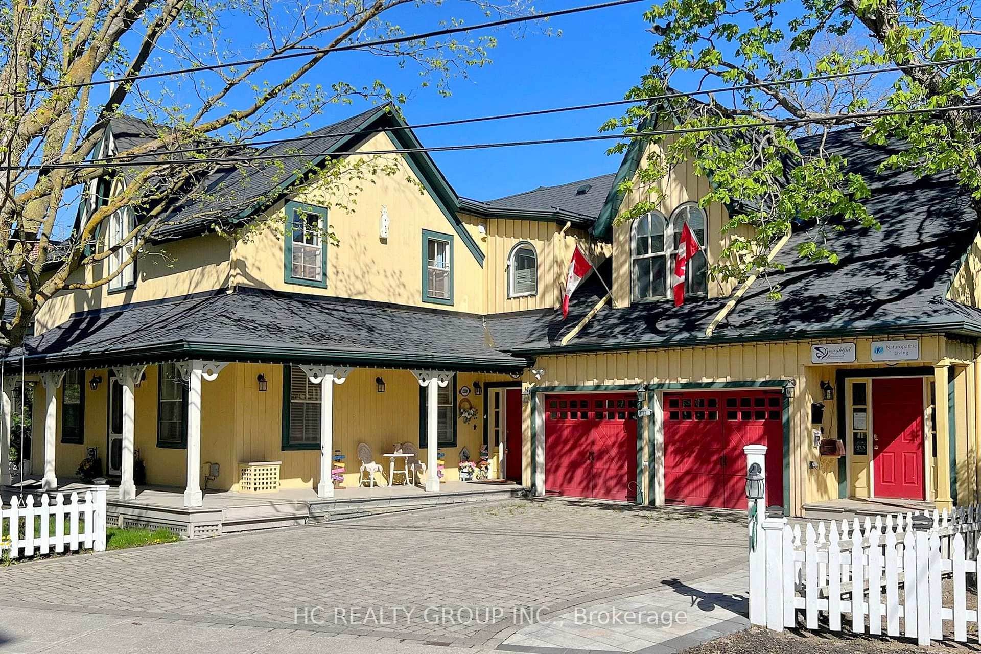 10 Station Lane