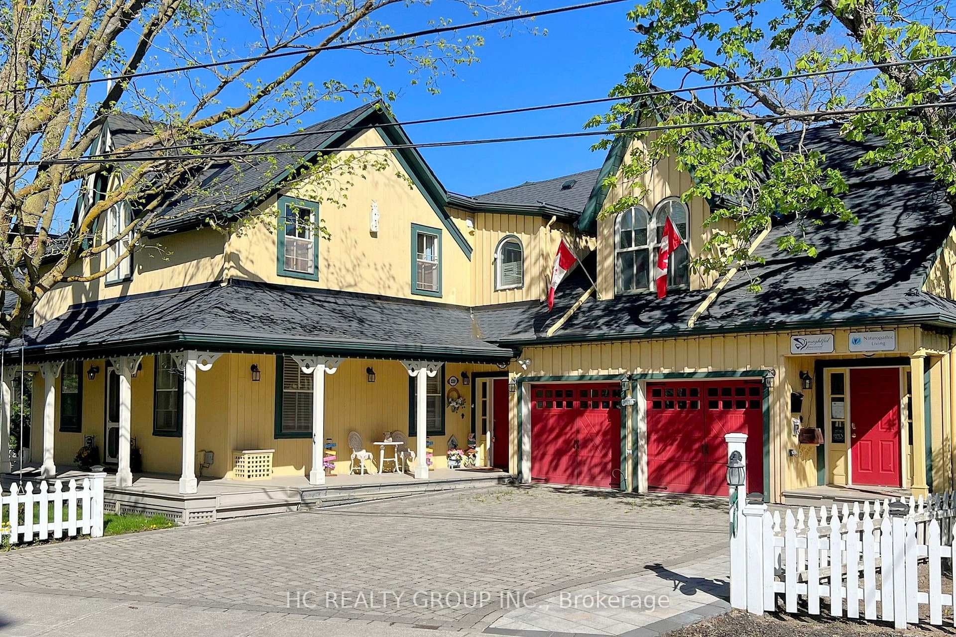 10 Station Lane