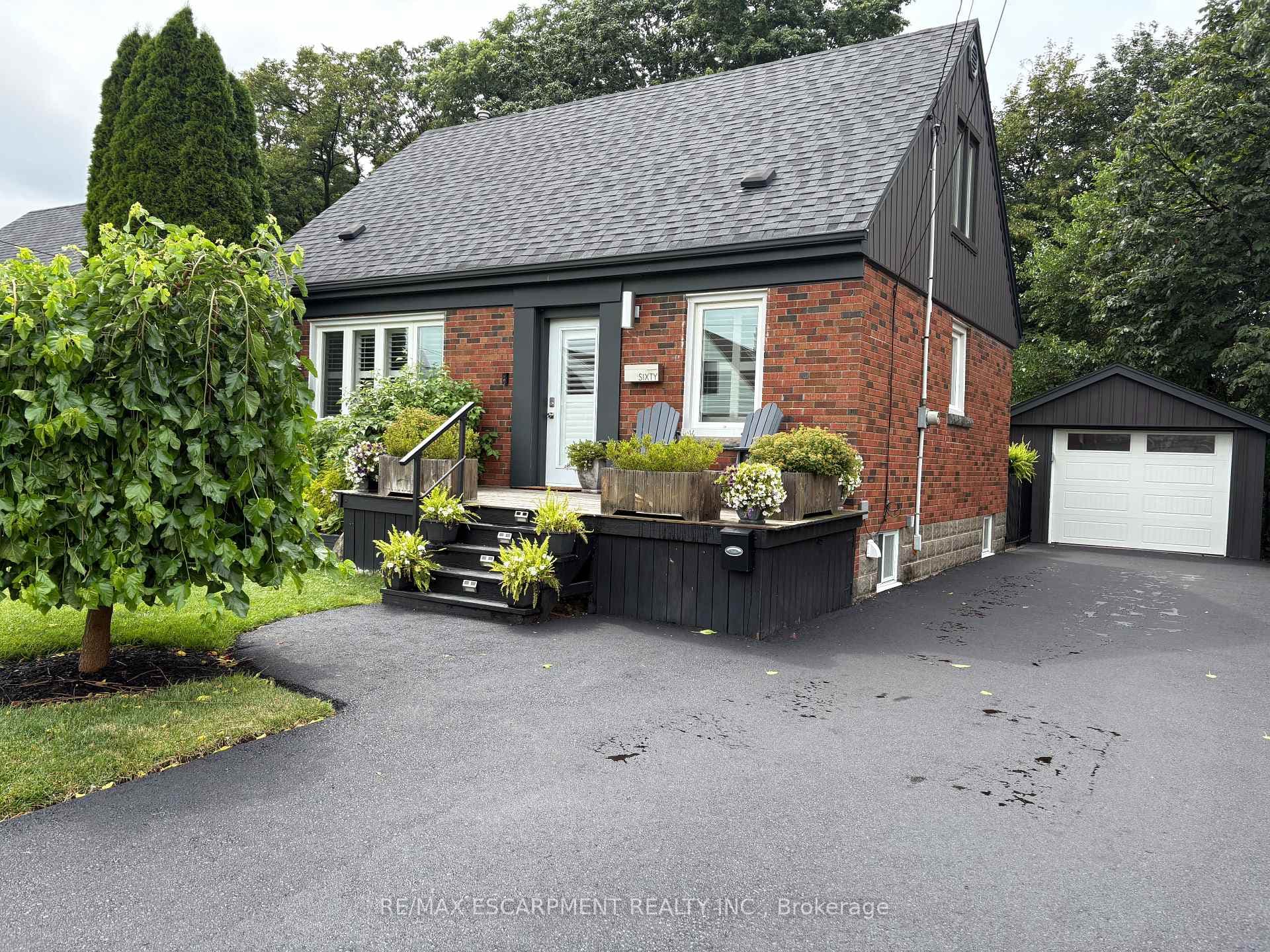 60 Galbraith Drive