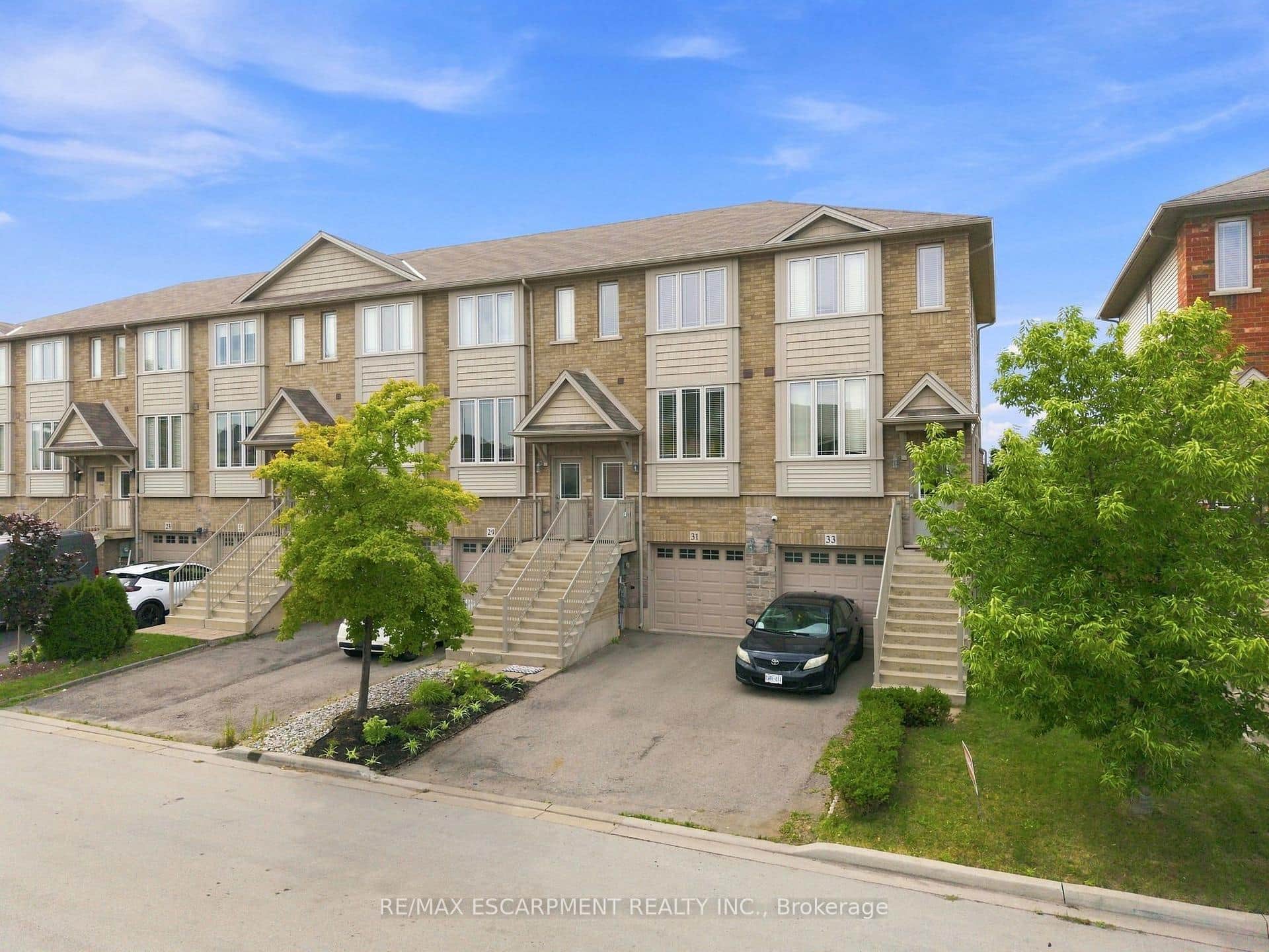 31 Edenrock Drive