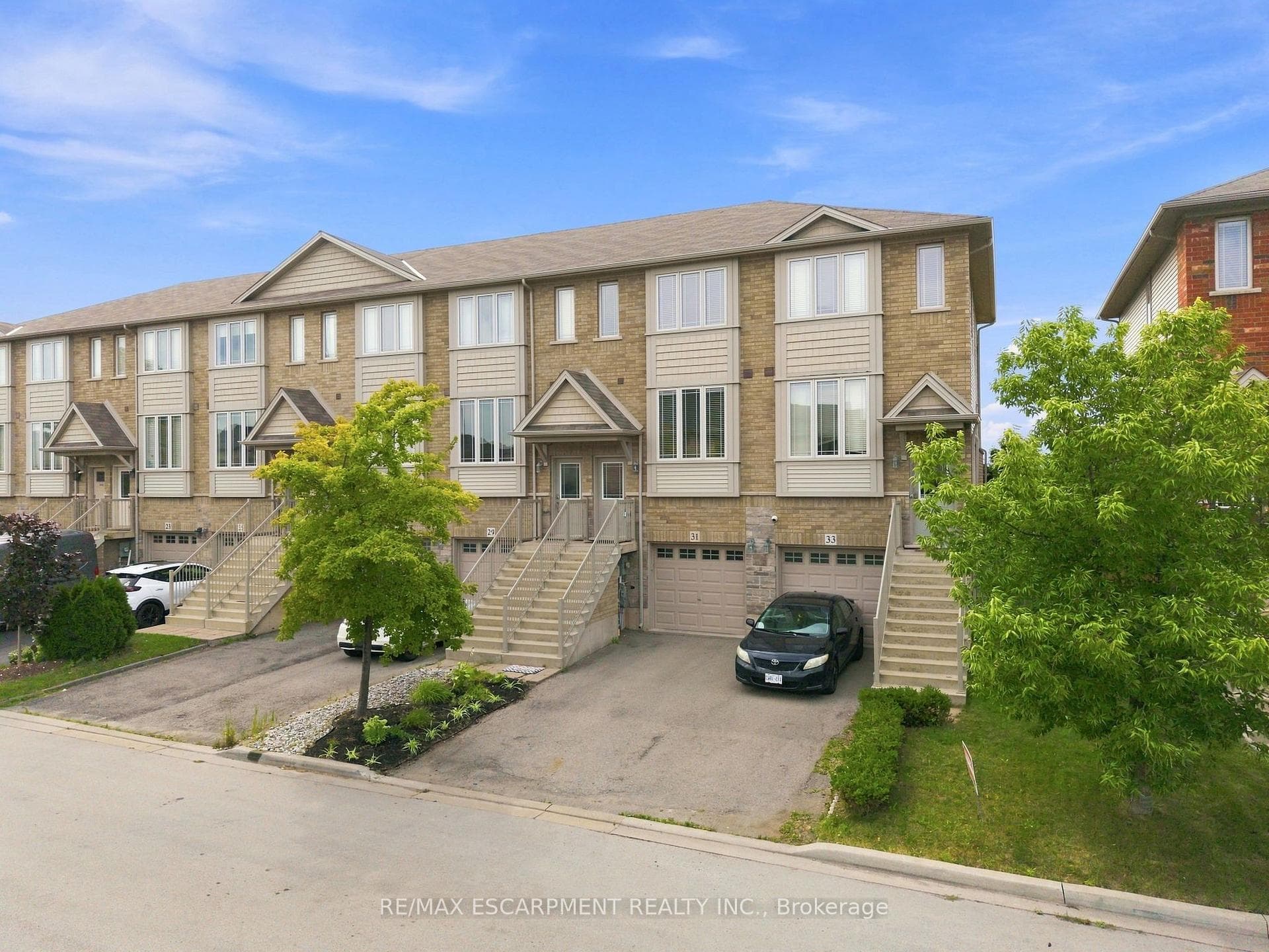 31 Edenrock Drive