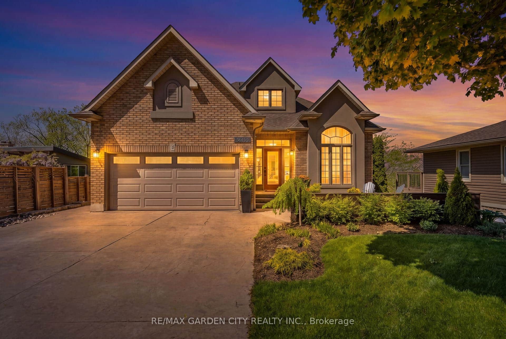 3465 Vinehaven Trail