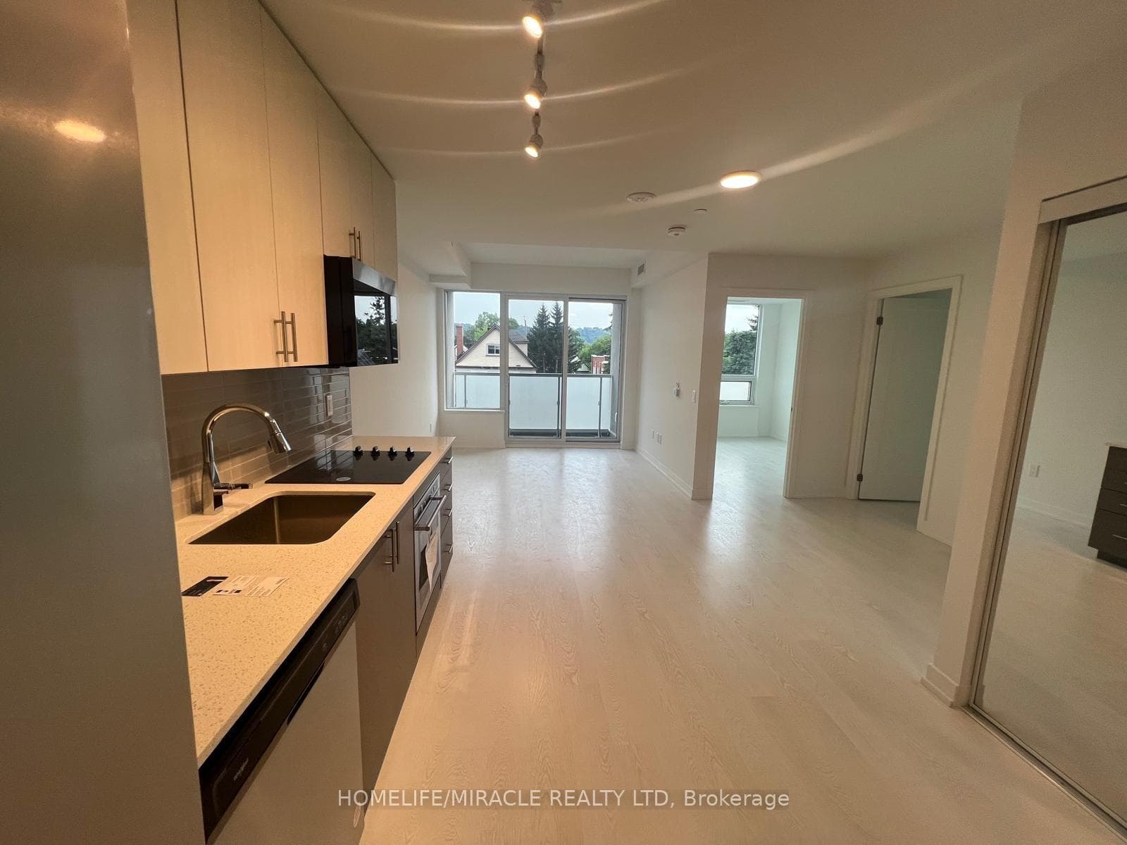415 Main Street Unit 320