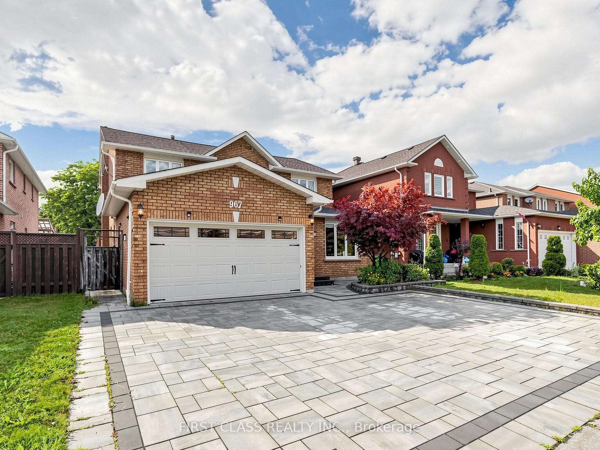 967 White Clover Way