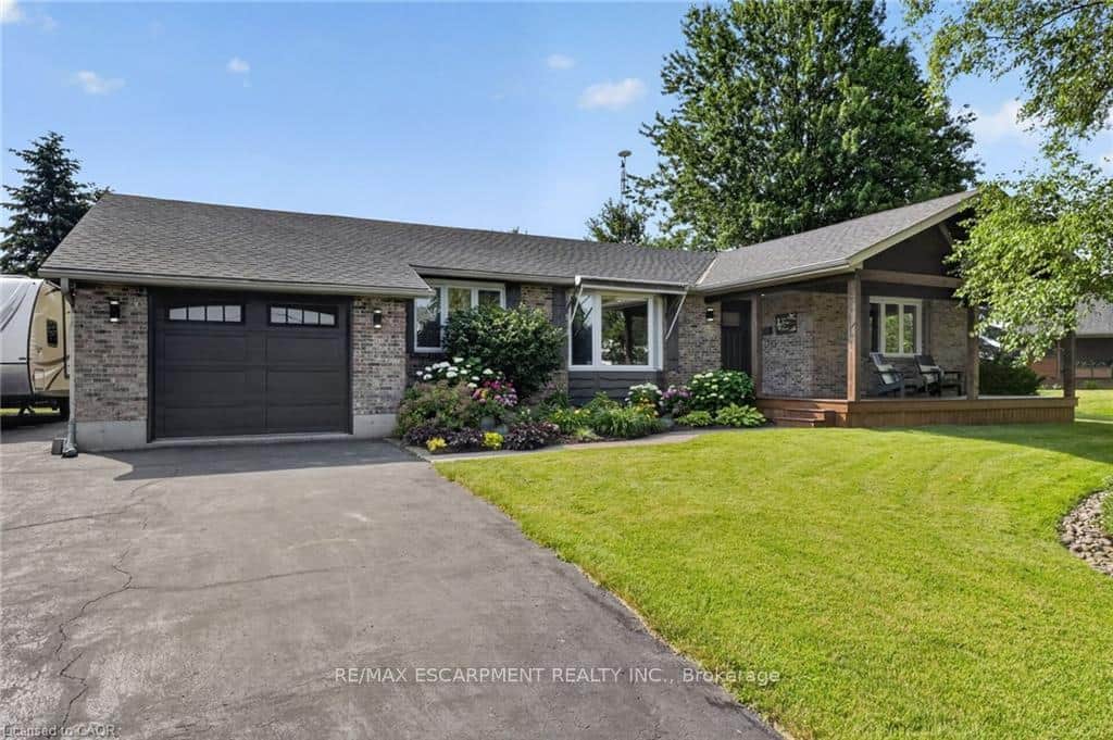 952 Robinson Road
