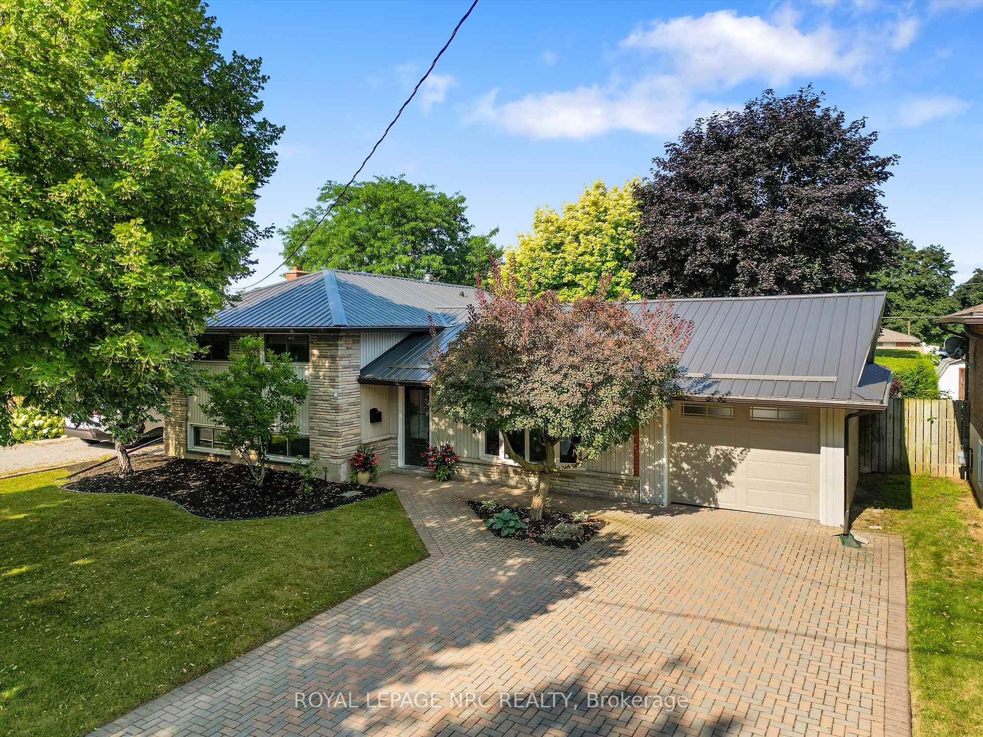 43 Howard Avenue