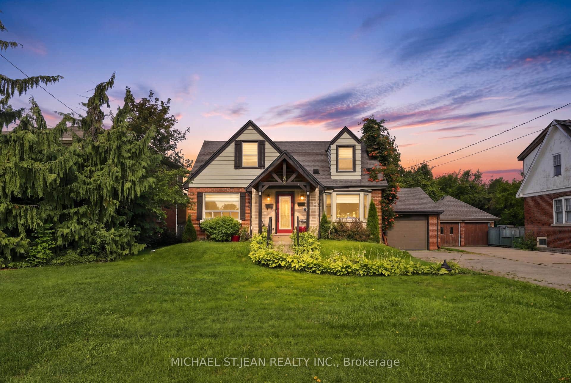 35 Centennial Parkway