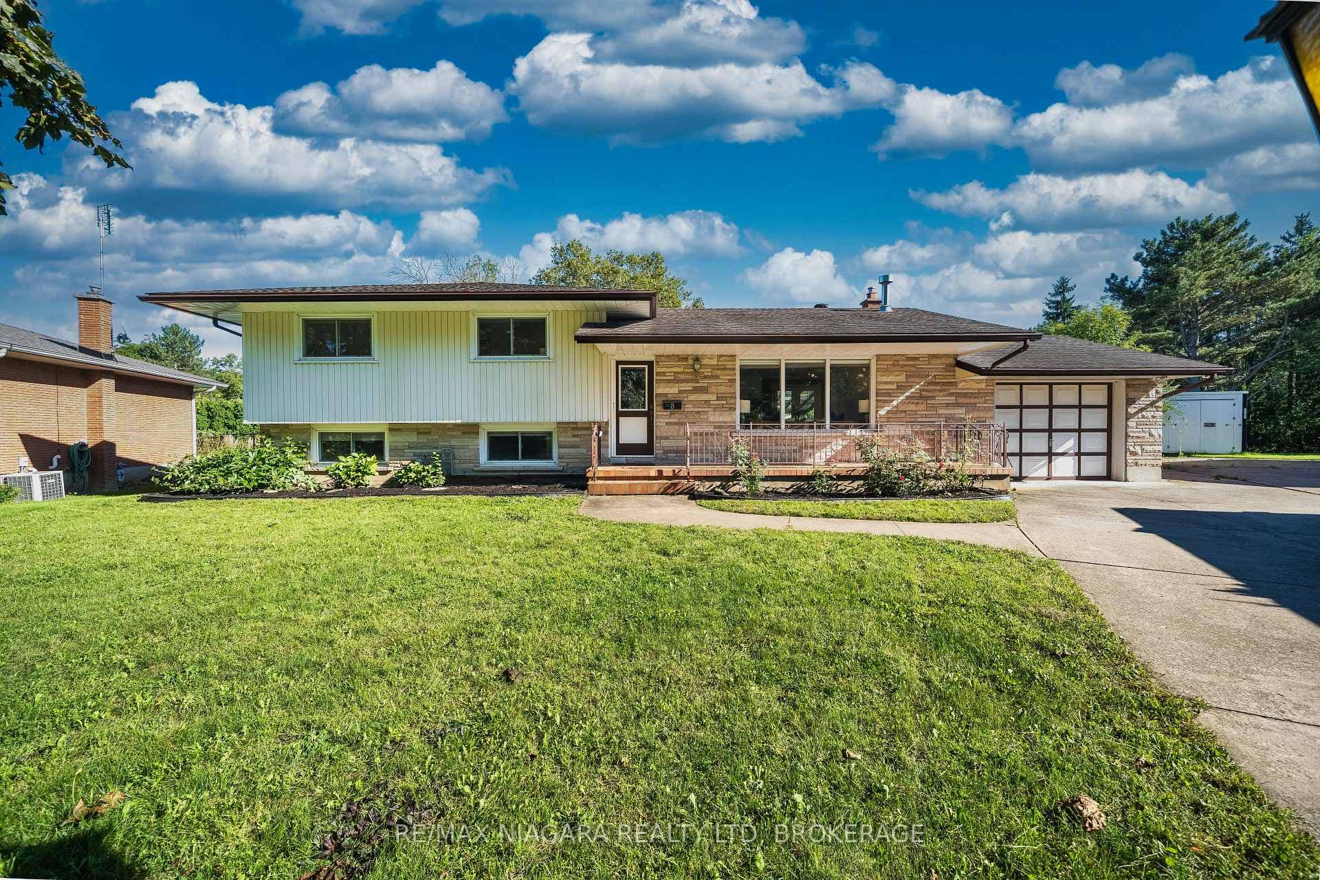 8 Fernwood Terrace