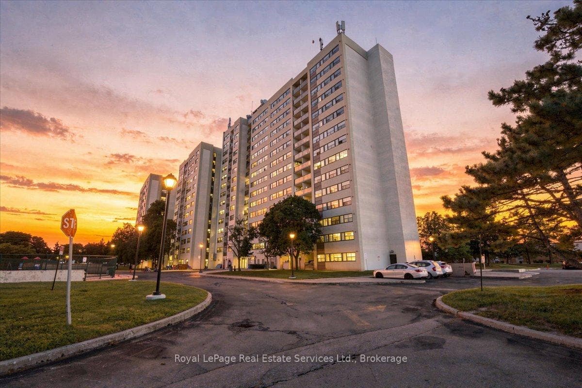 2900 Battleford Road Unit 1112
