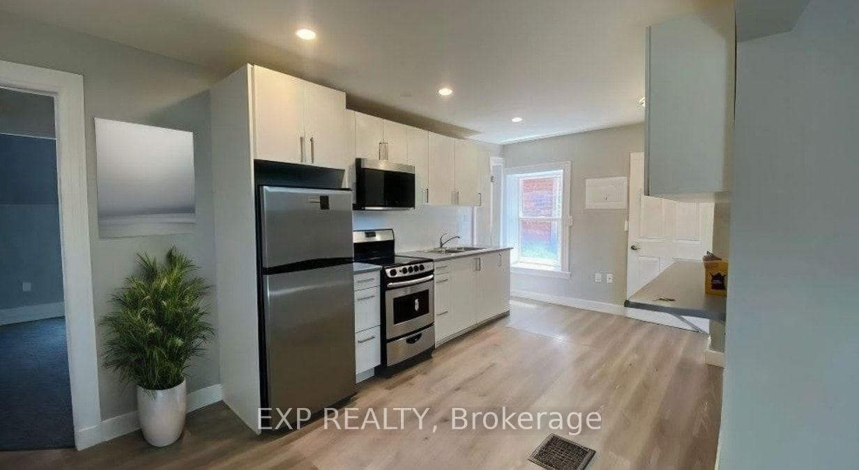72 Victoria Avenue Unit #103