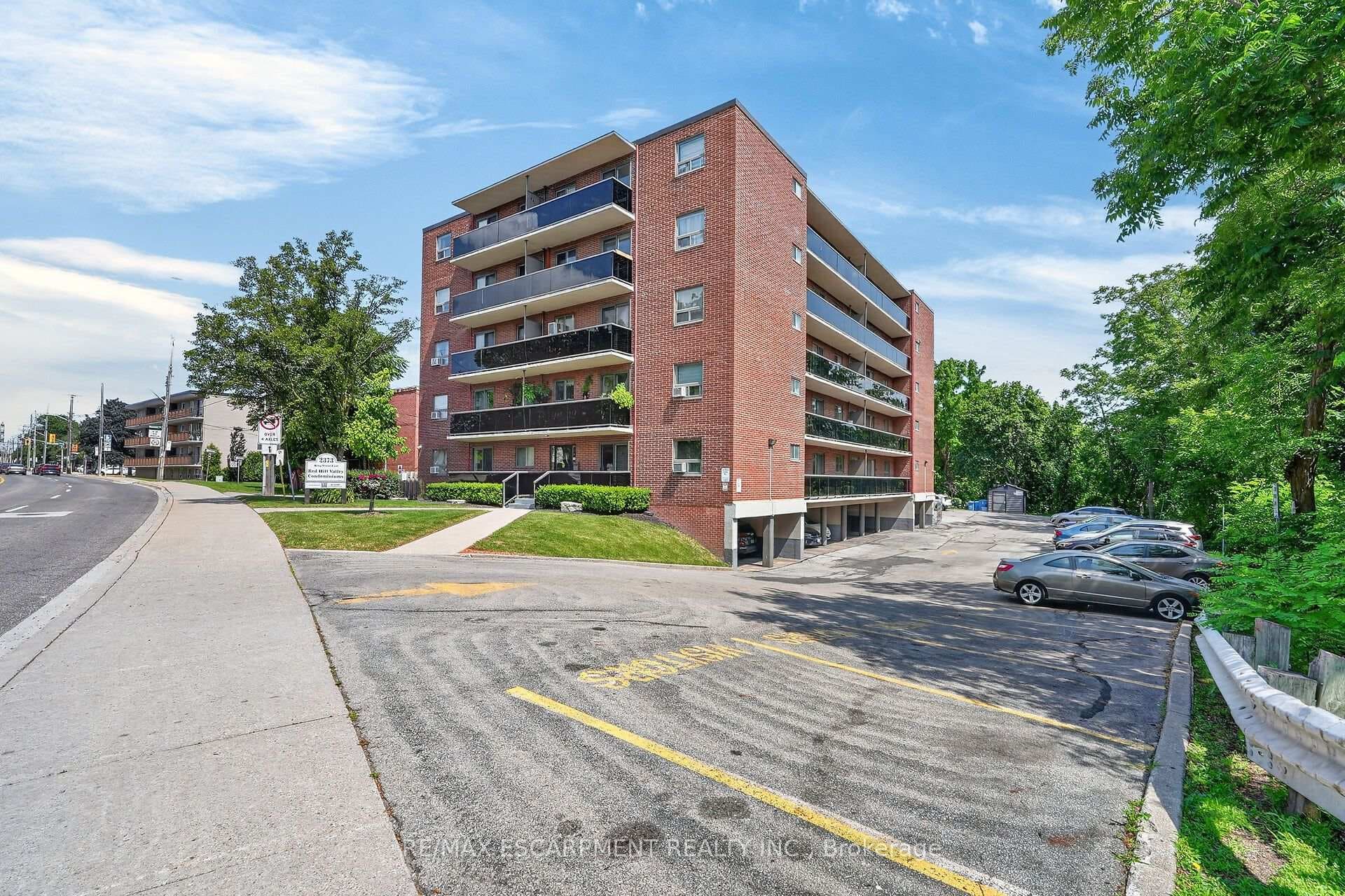 2373 King Street Unit 52