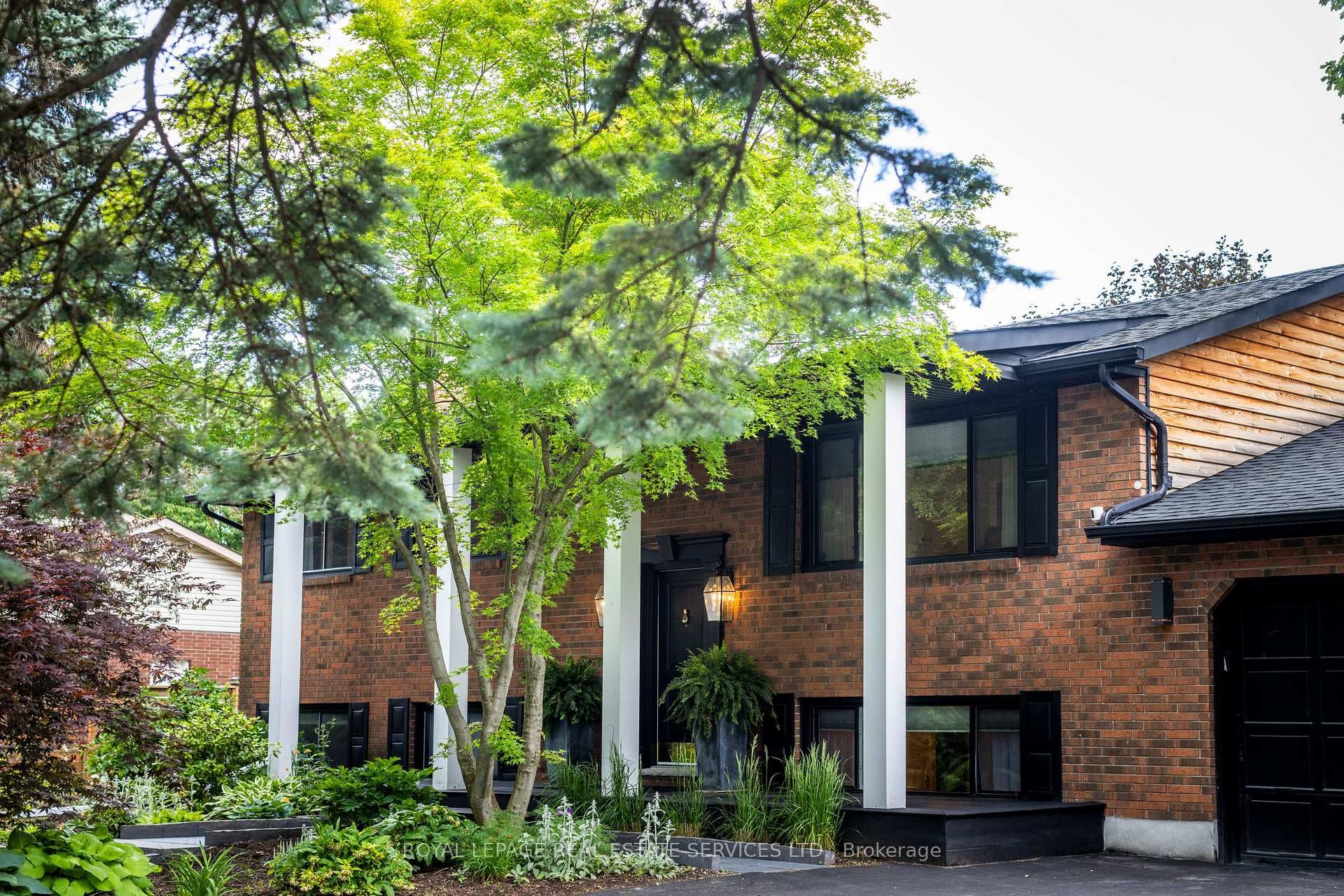 13 Upper Canada Drive