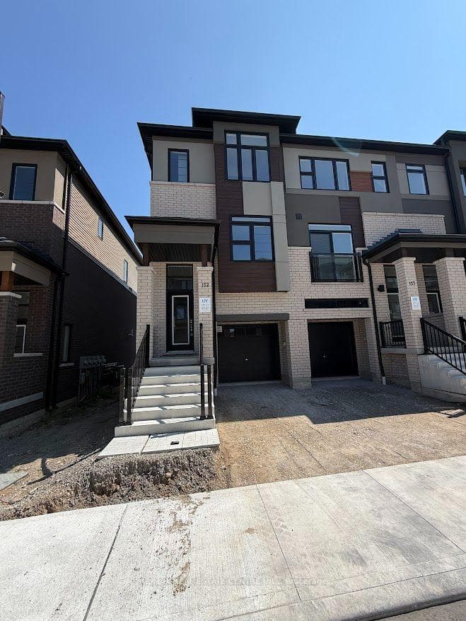 660 Colborne Street Unit 152