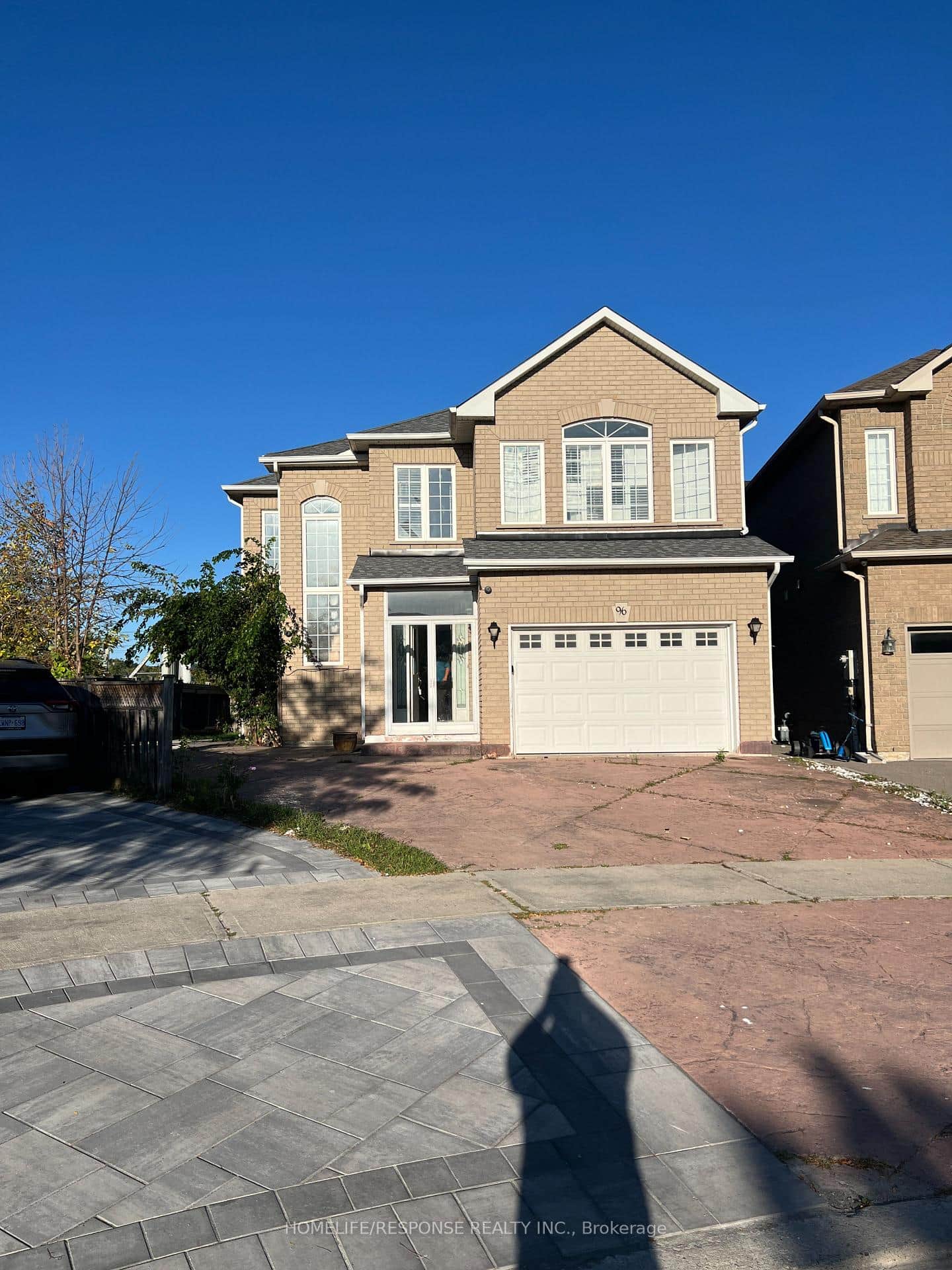 96 SOLWAY Avenue