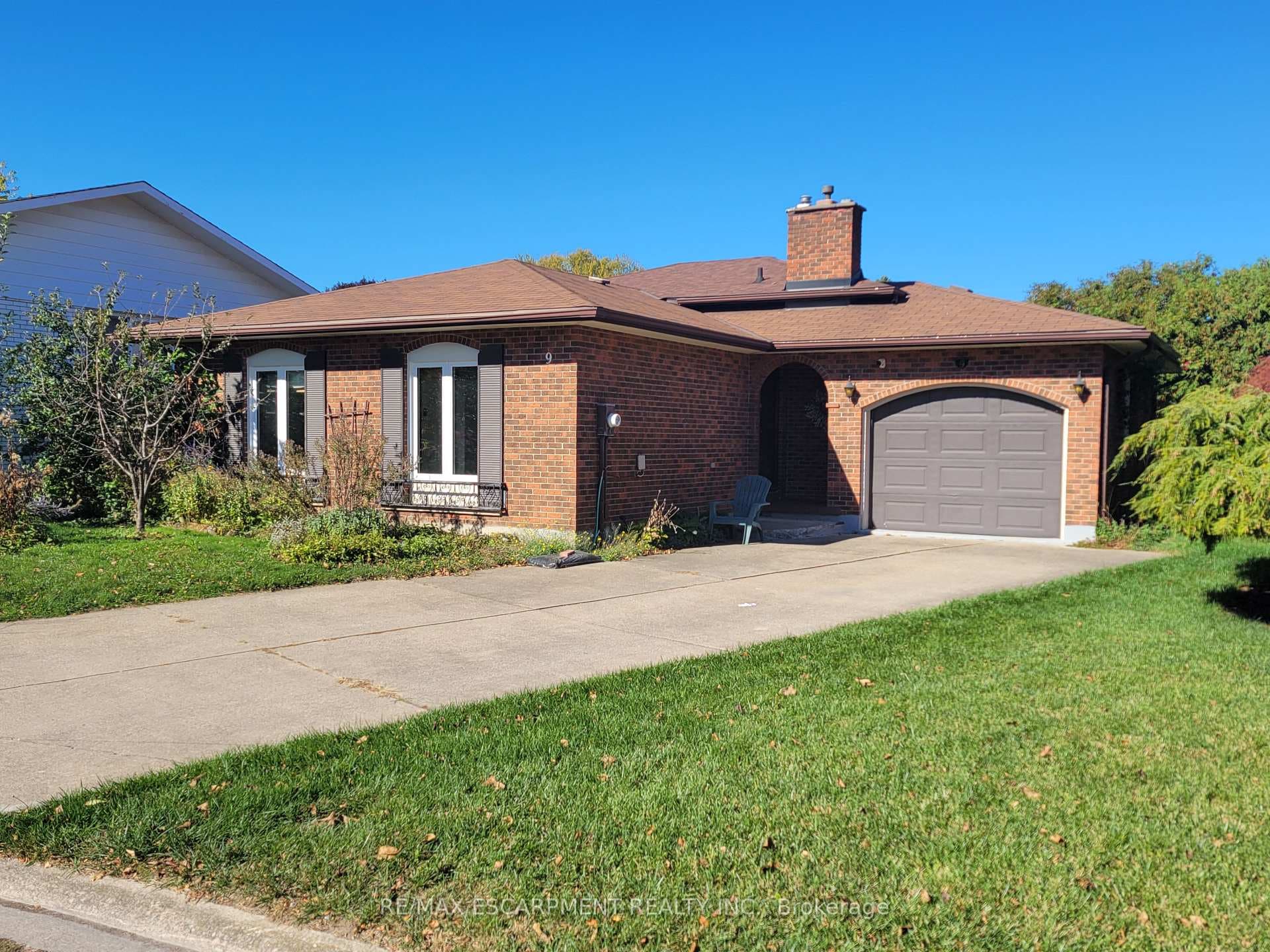 9 Charleen Circle Unit Main