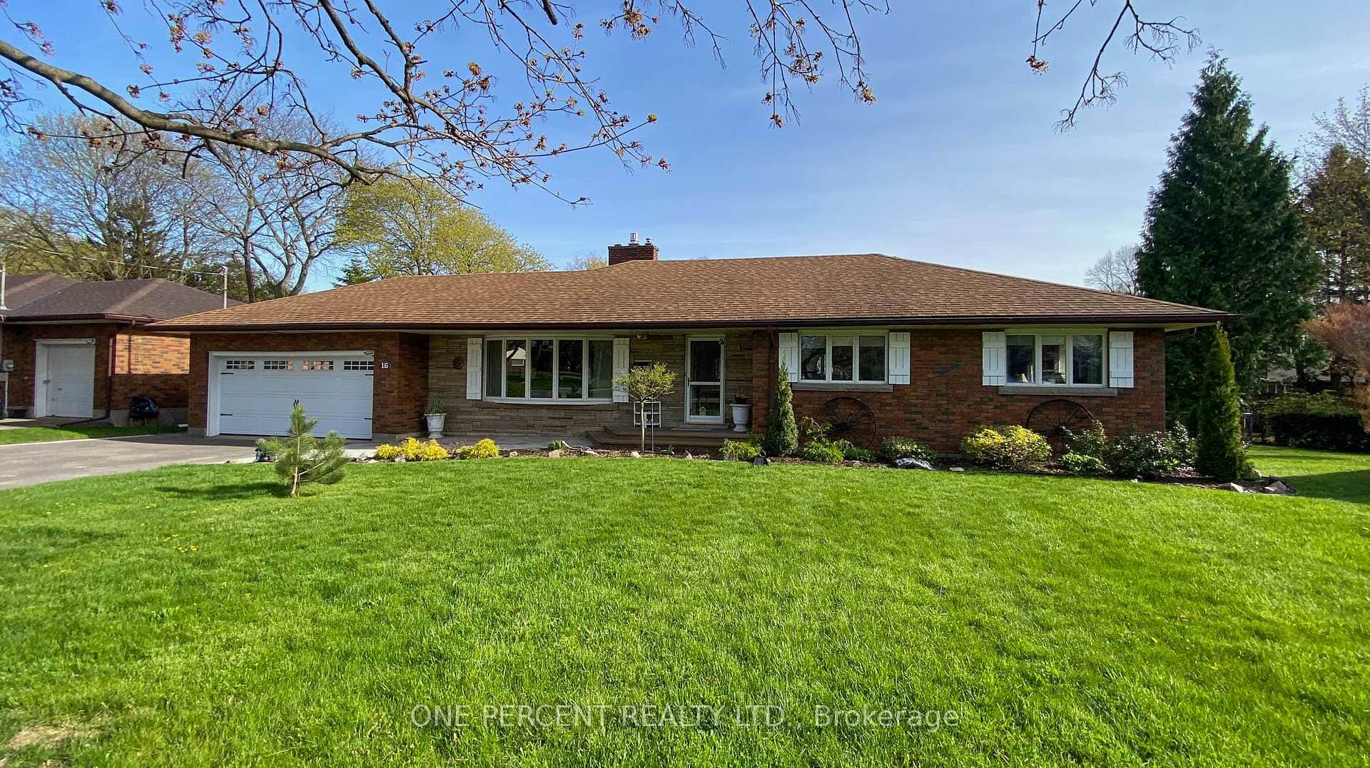 16 Daleview Crescent