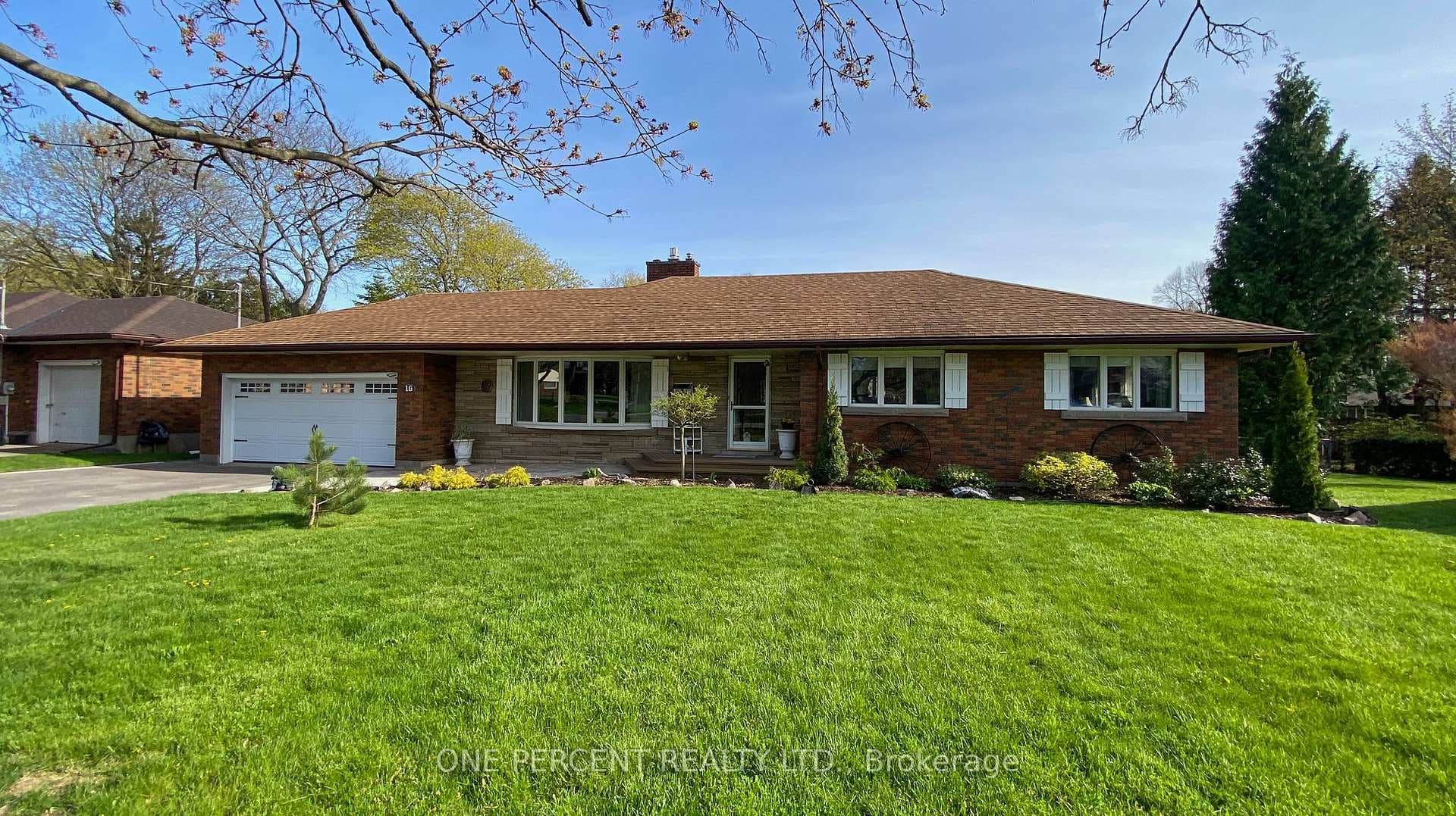 16 Daleview Crescent