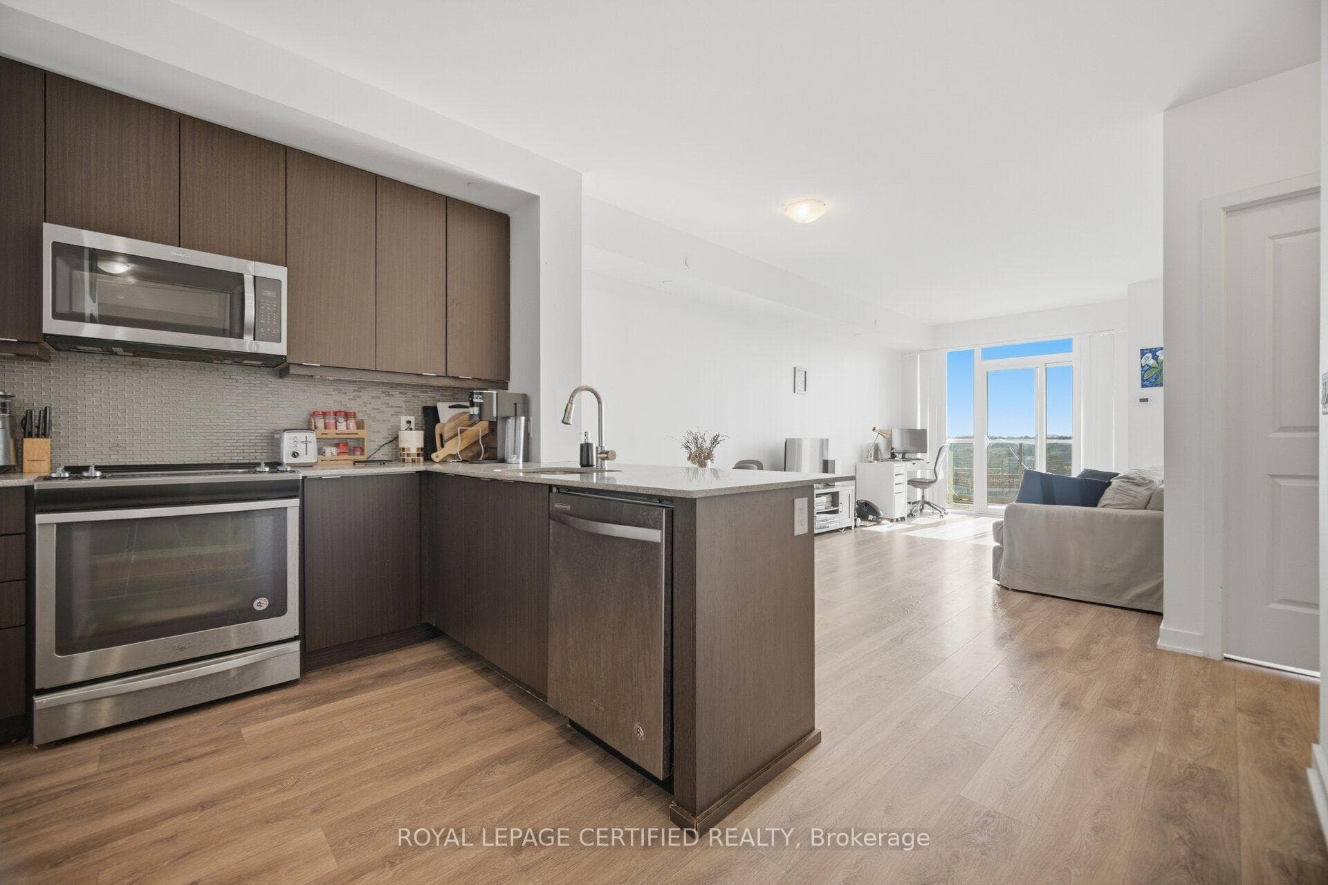 4633 Glen Erin Drive Unit 710