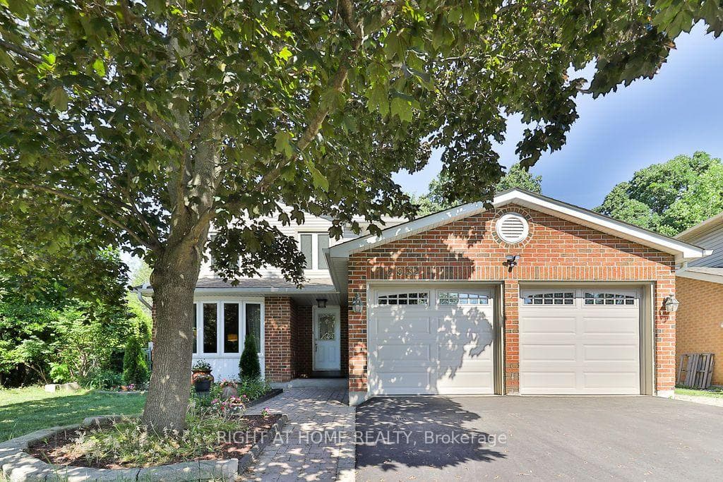 2932 Remea Court