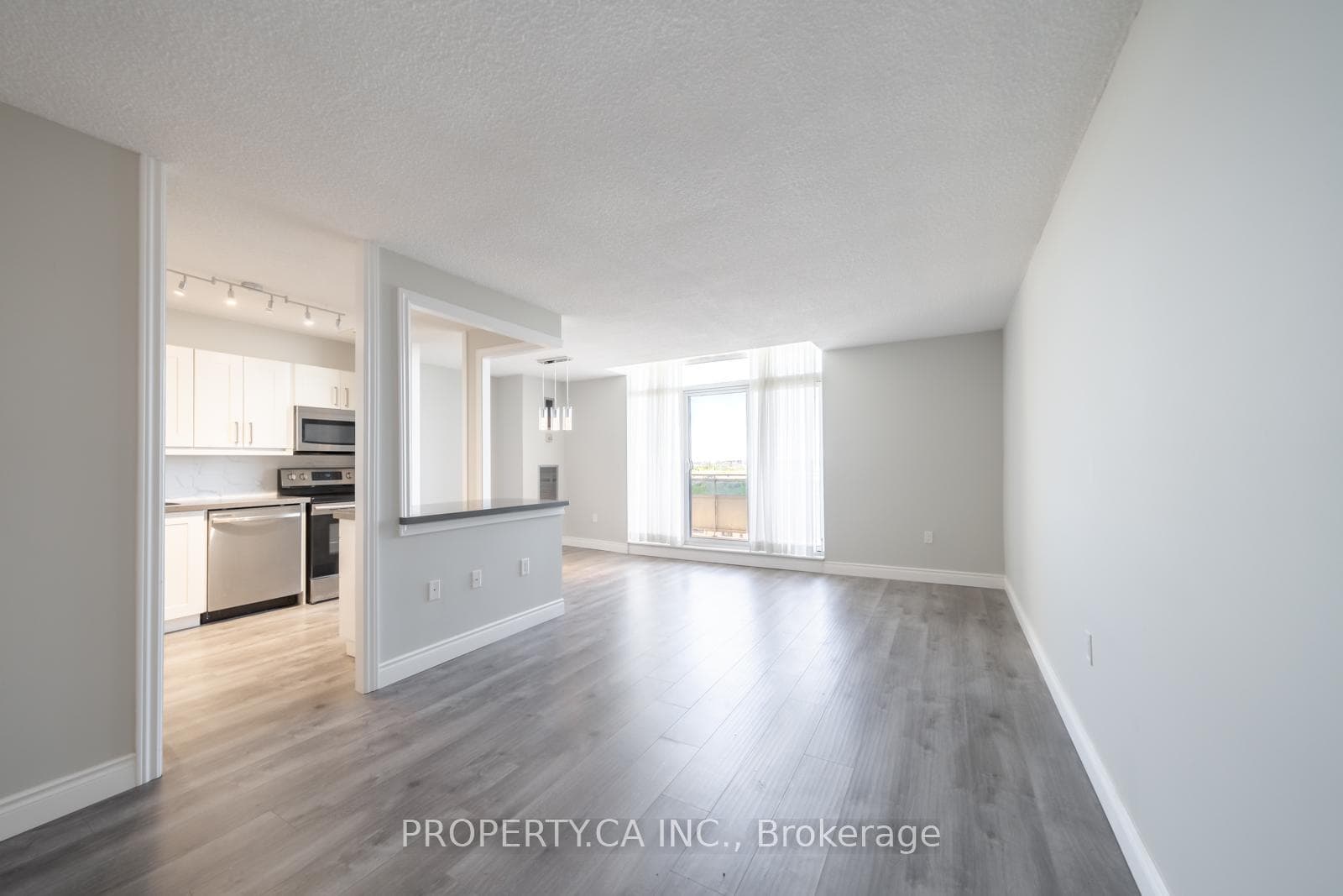 355 Rathburn Road Unit 1204