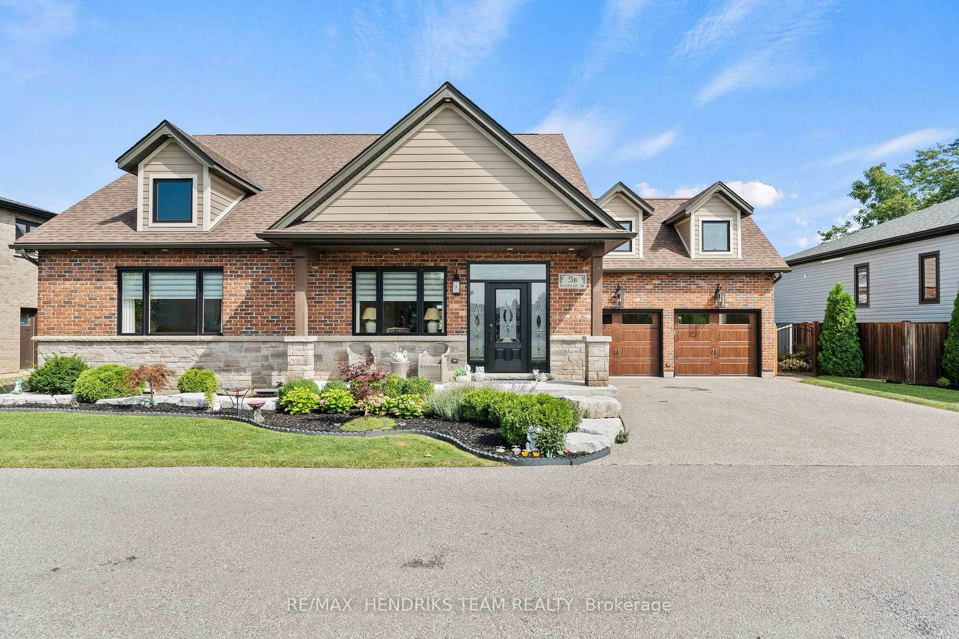 5B Wilholme Drive