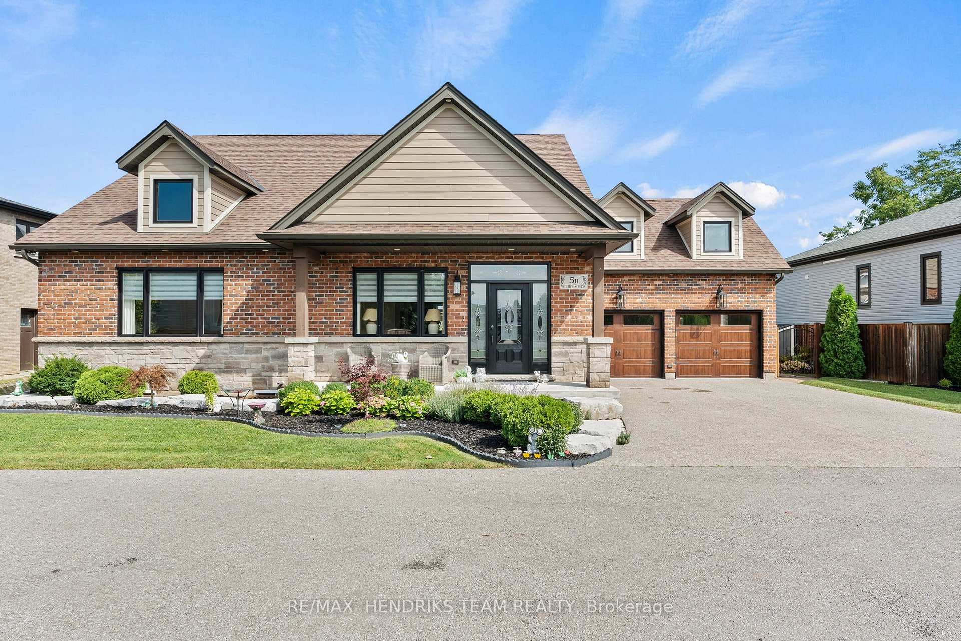 5B Wilholme Drive