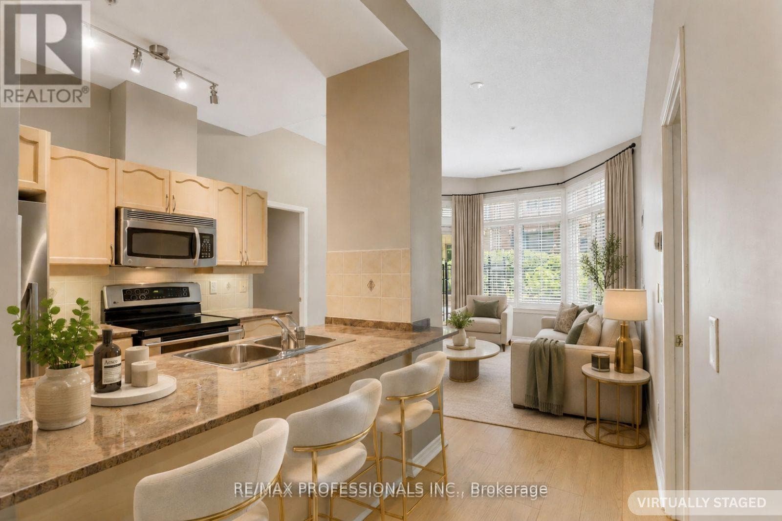 350 Princess Royal Drive Unit 102