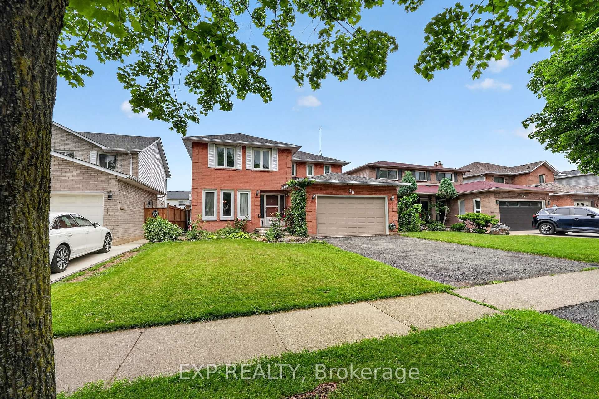 38 Farmington Drive