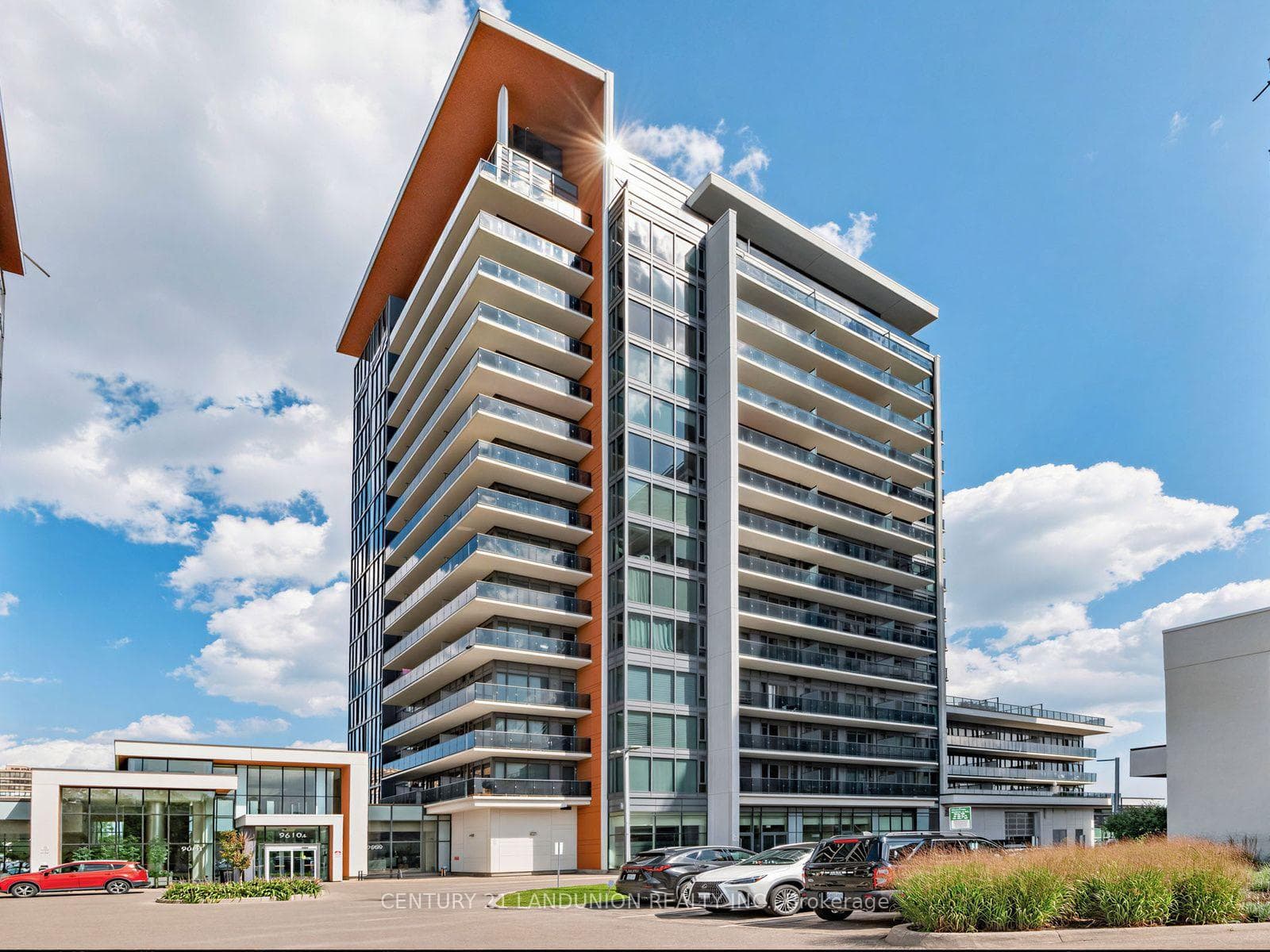 9600 Yonge Street Unit 311B