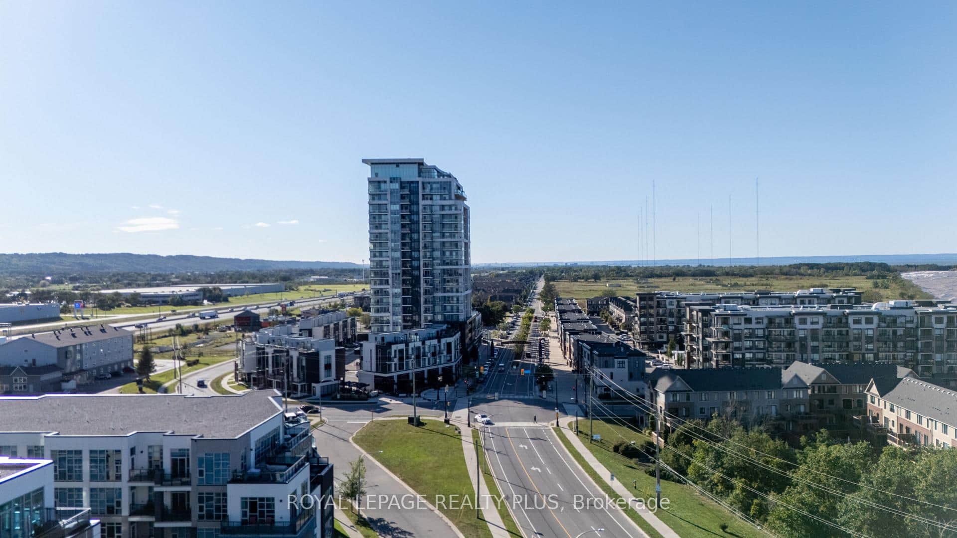 16 Concord Place Unit 306