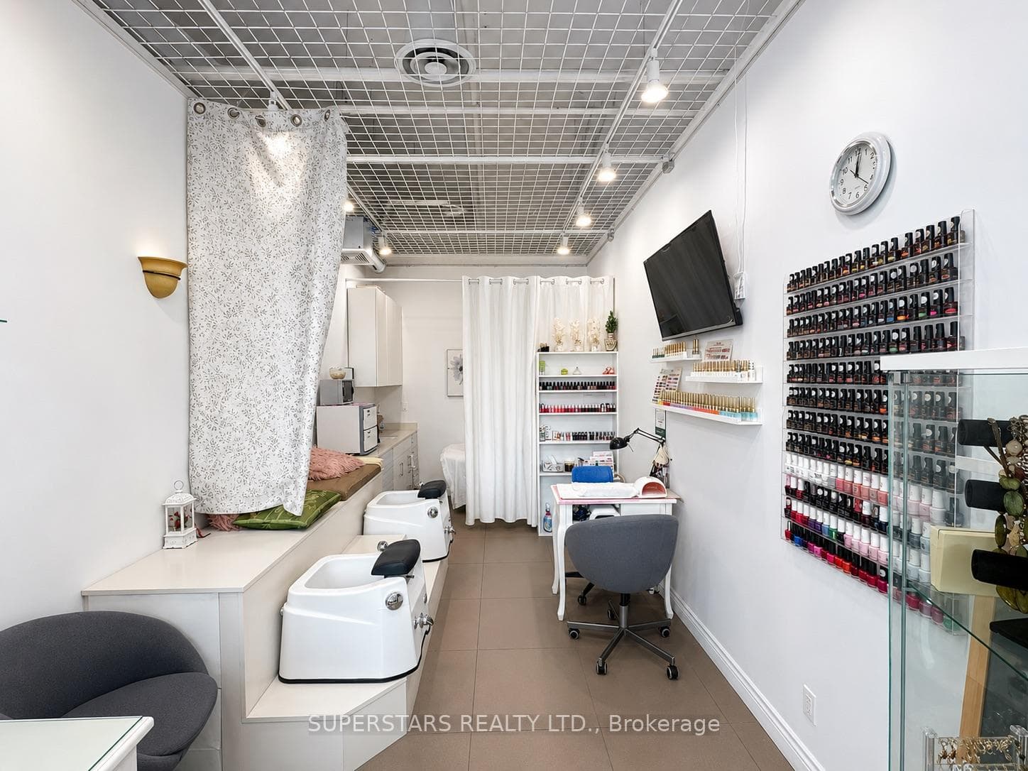 7181 Yonge Street Unit 236