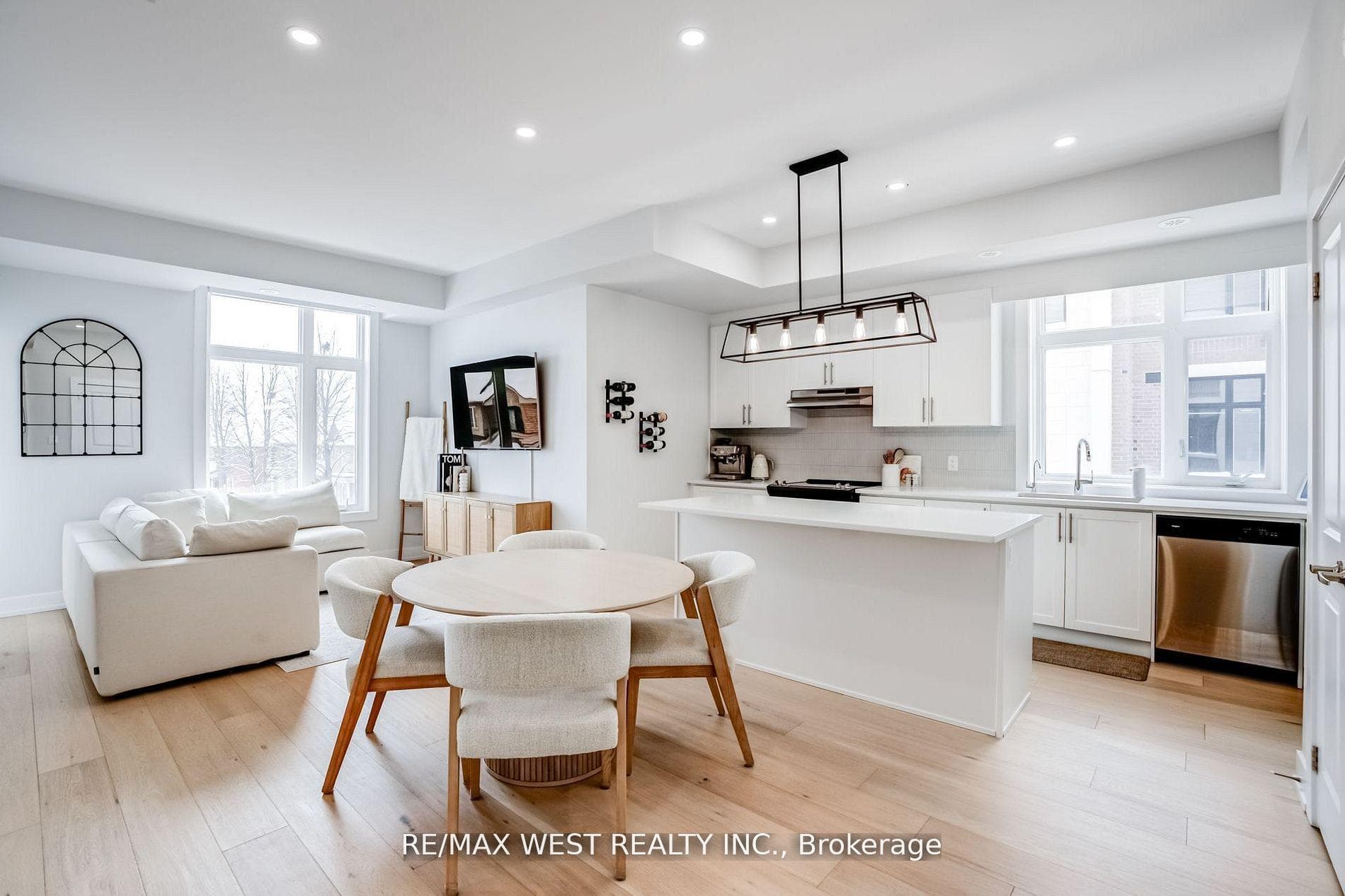 9560 Islington Avenue Unit 223