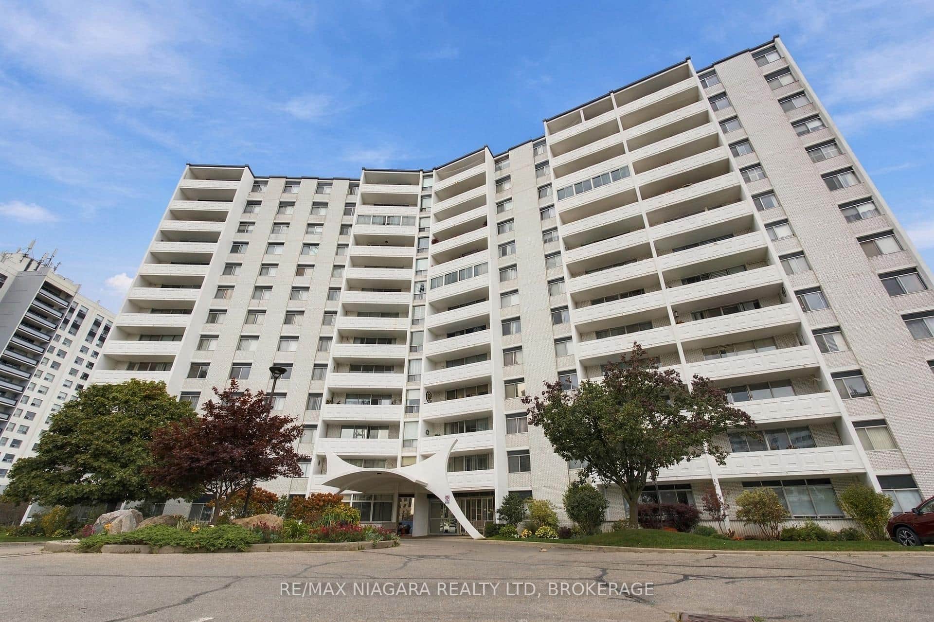 15 Towering Heights Boulevard Unit 1204