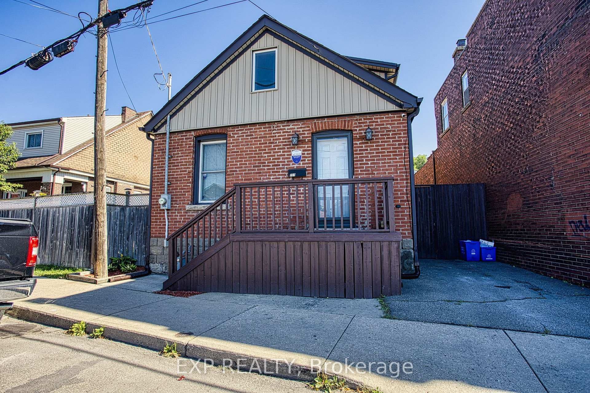 227 Beach Road