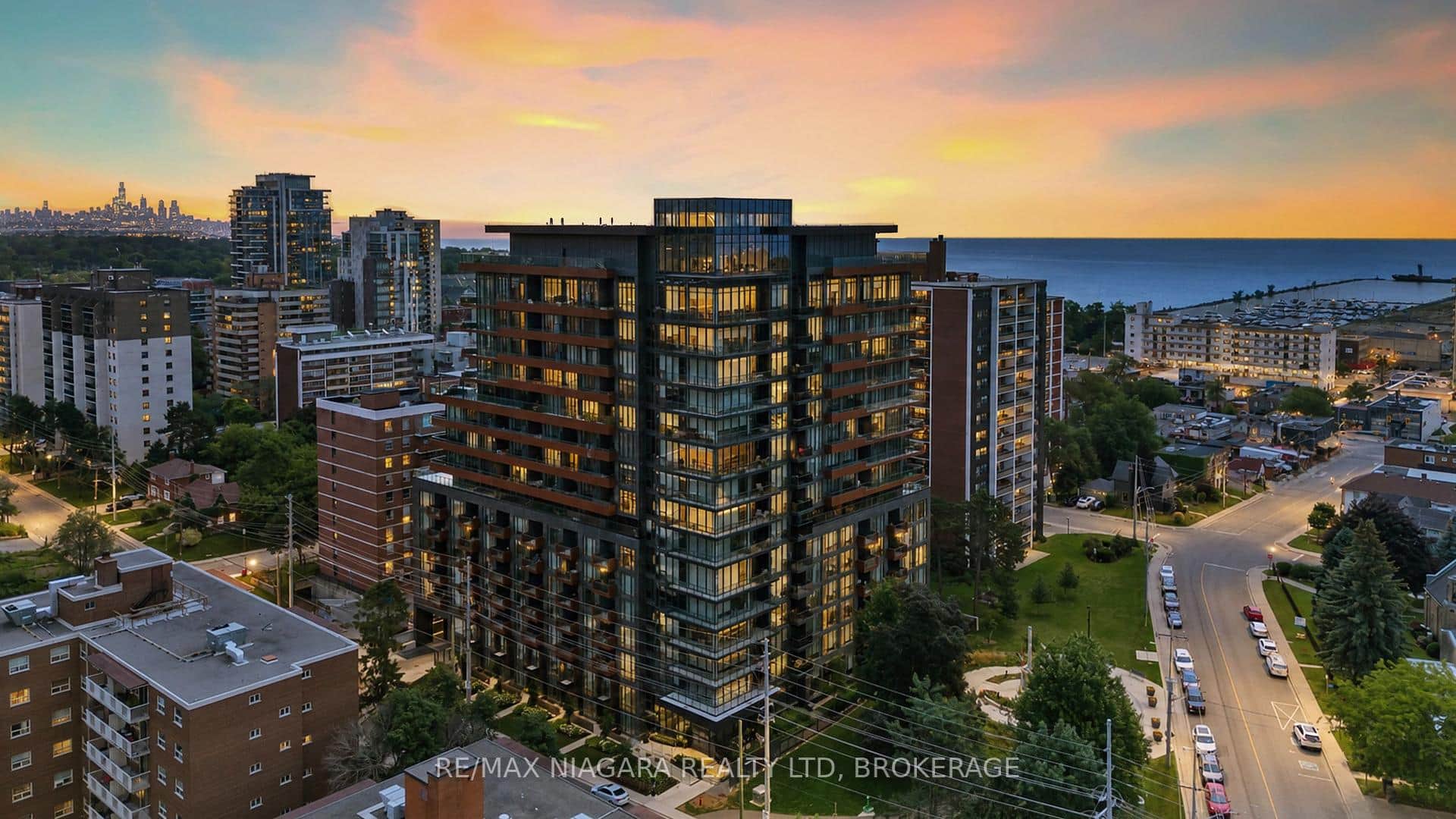 21 Park Street Unit 717