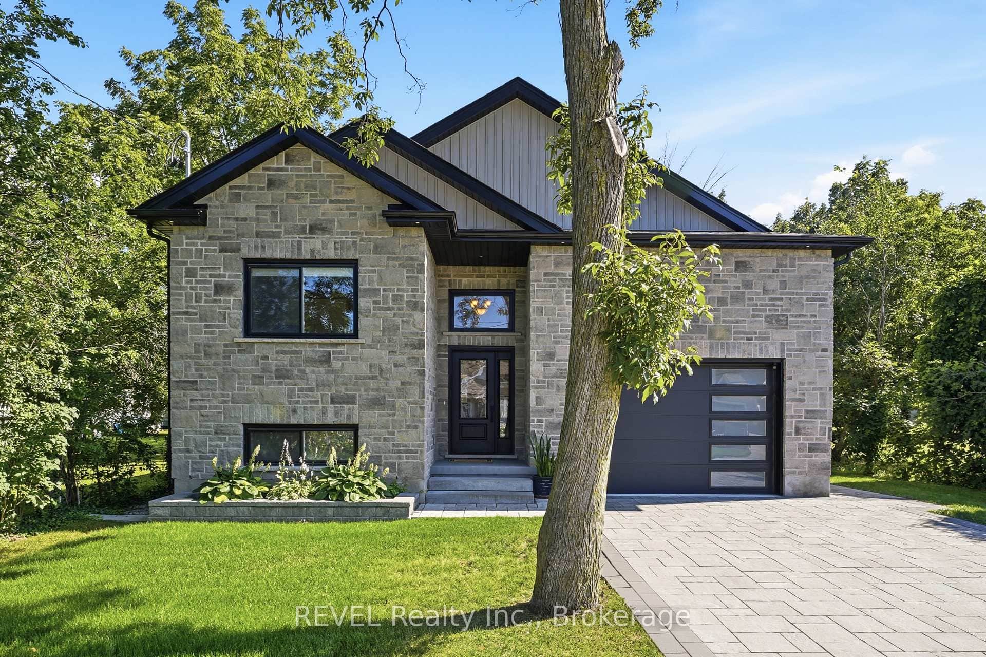 Quality built home with upgraded finishes
