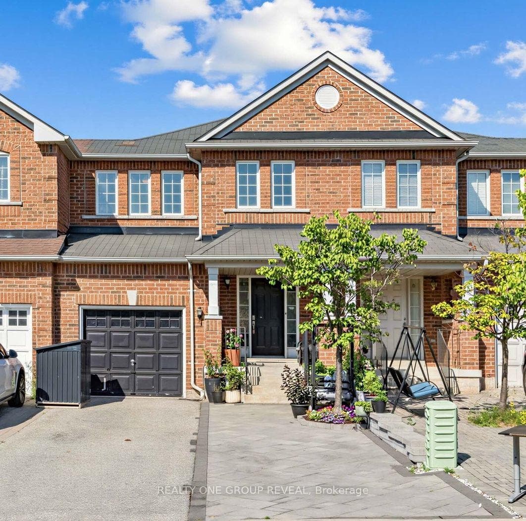6122 Coxswain Crescent