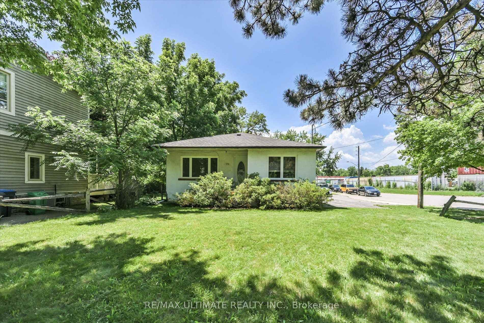 1076 Dixie Road