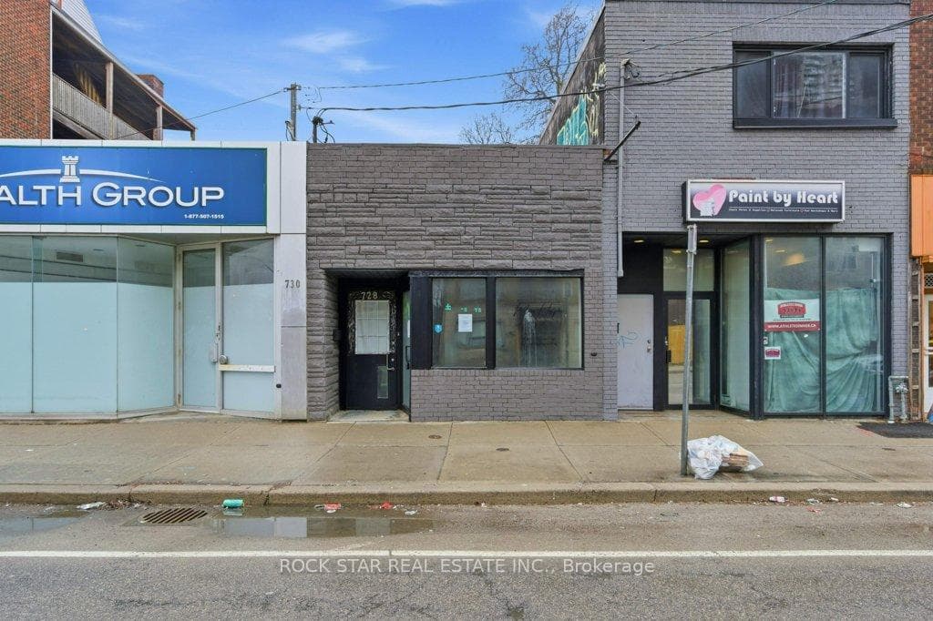 728 Main Street