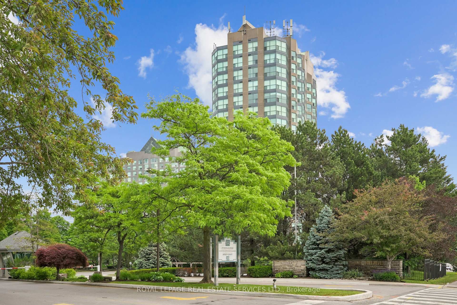 2155 Burnhamthorpe Road Unit 1211