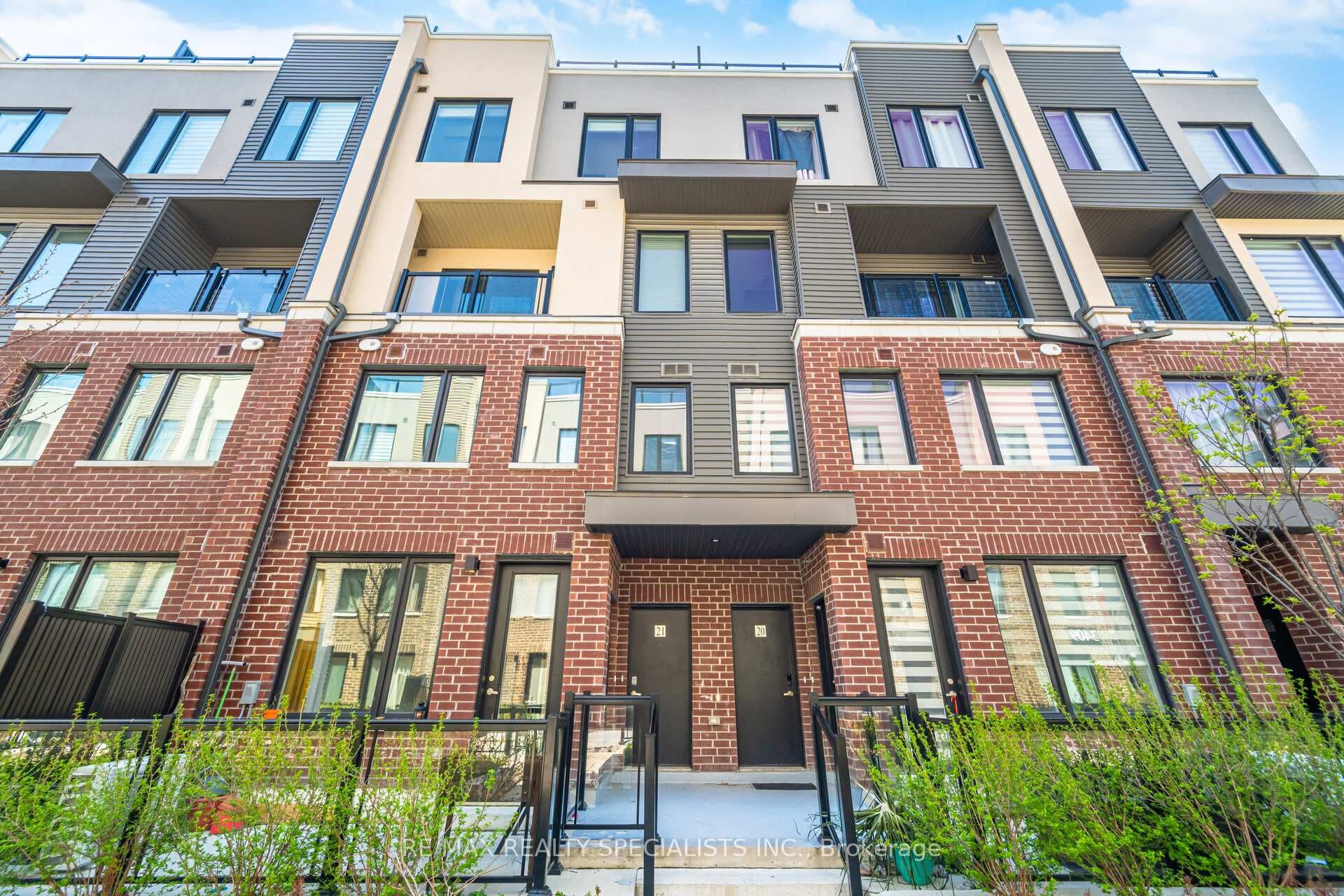 3405 Ridgeway Drive Unit 21