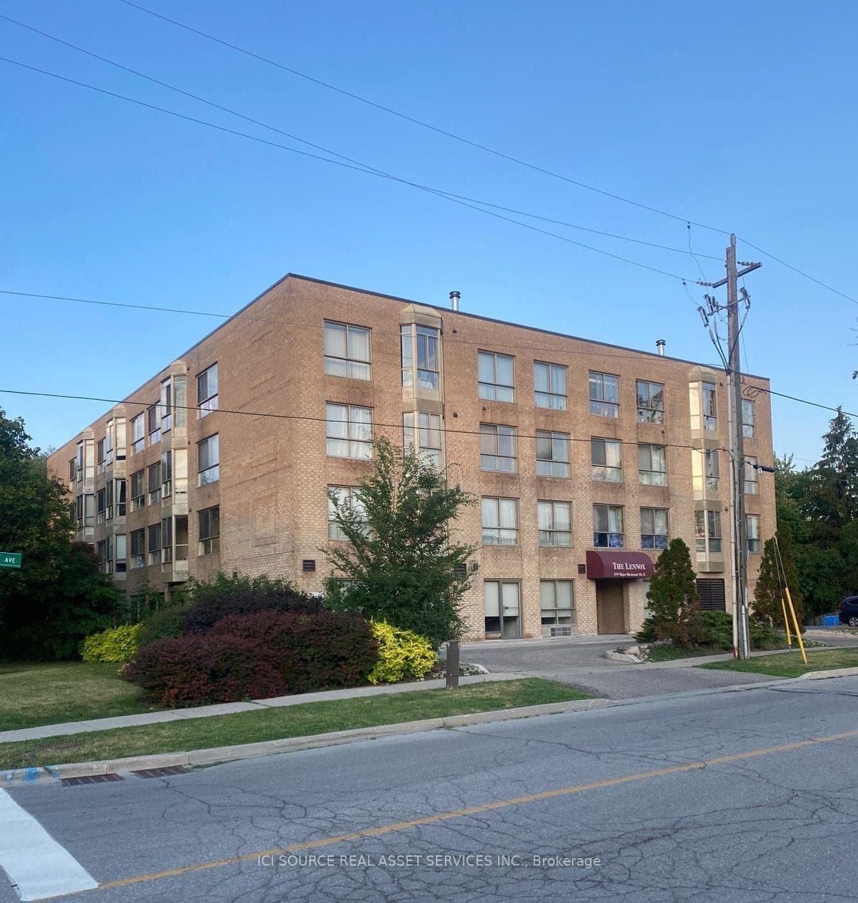 249 Major Mackenzie Drive Unit 204