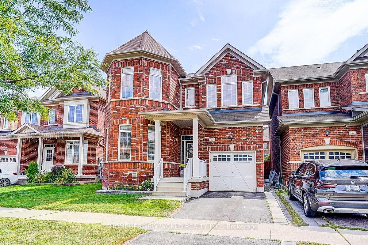 39 James Parrott Avenue