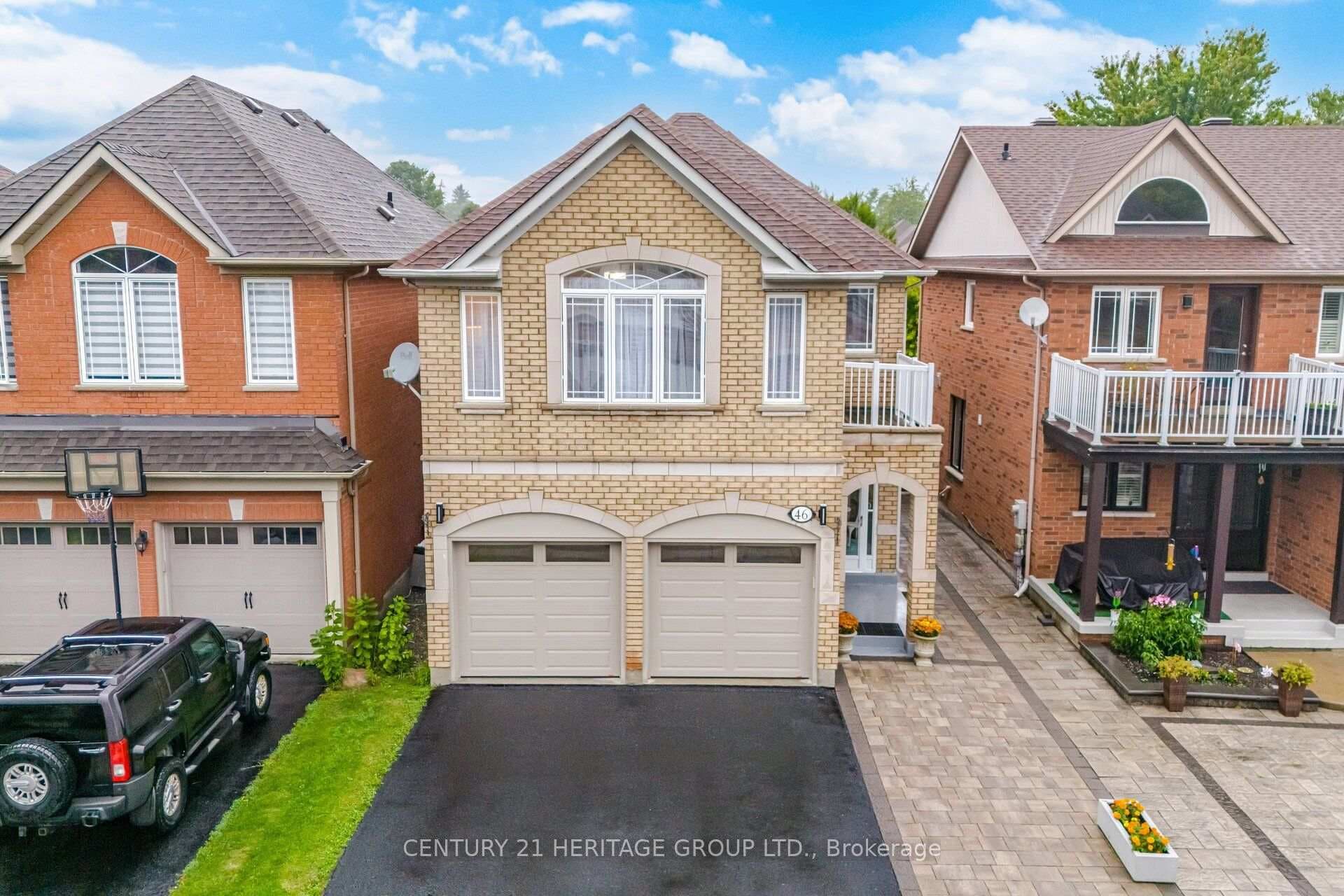 46 Snowy Meadow Avenue